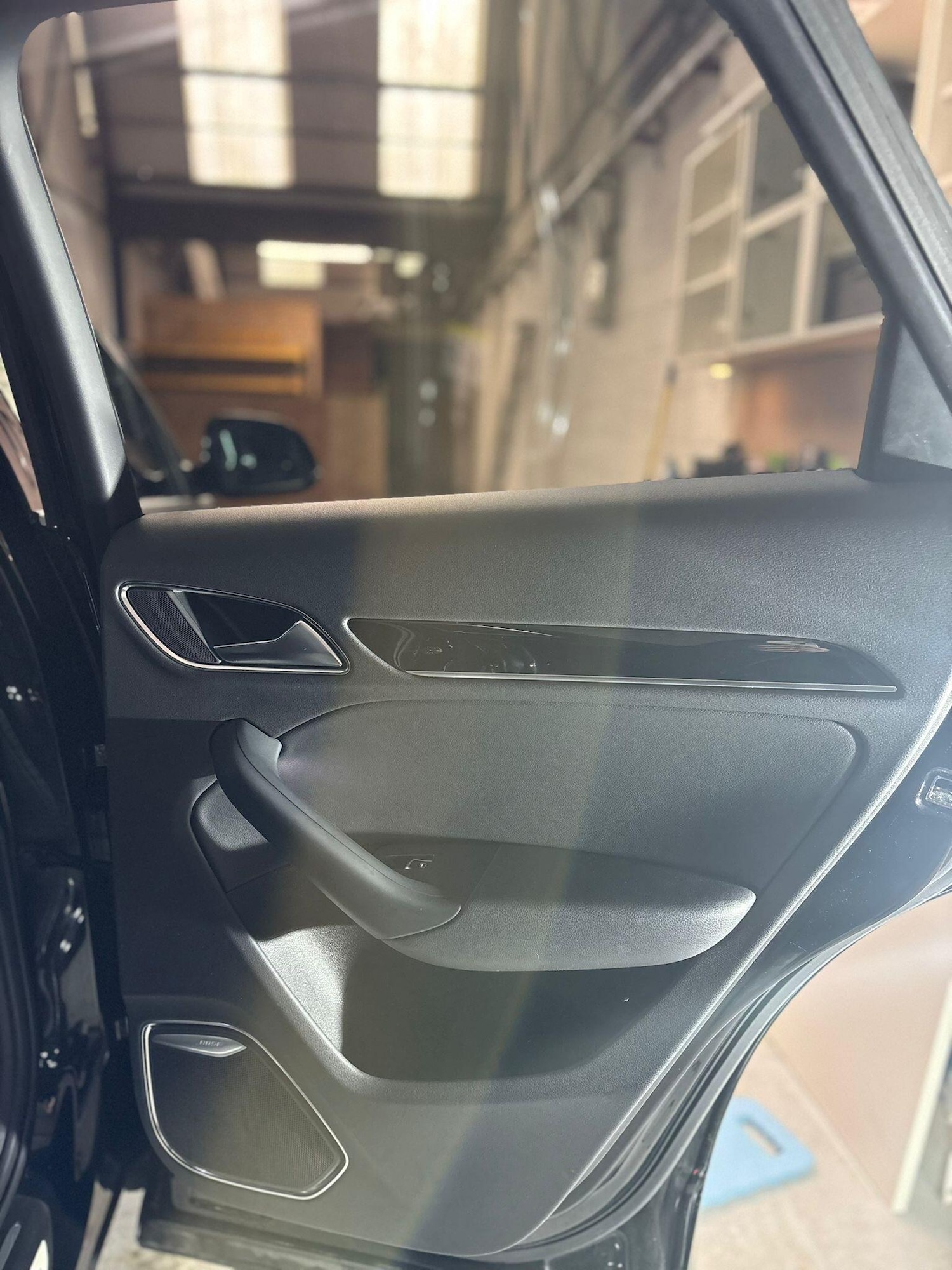 Used Audi RS Q3 2014 for sale - 77040756: Photo 24