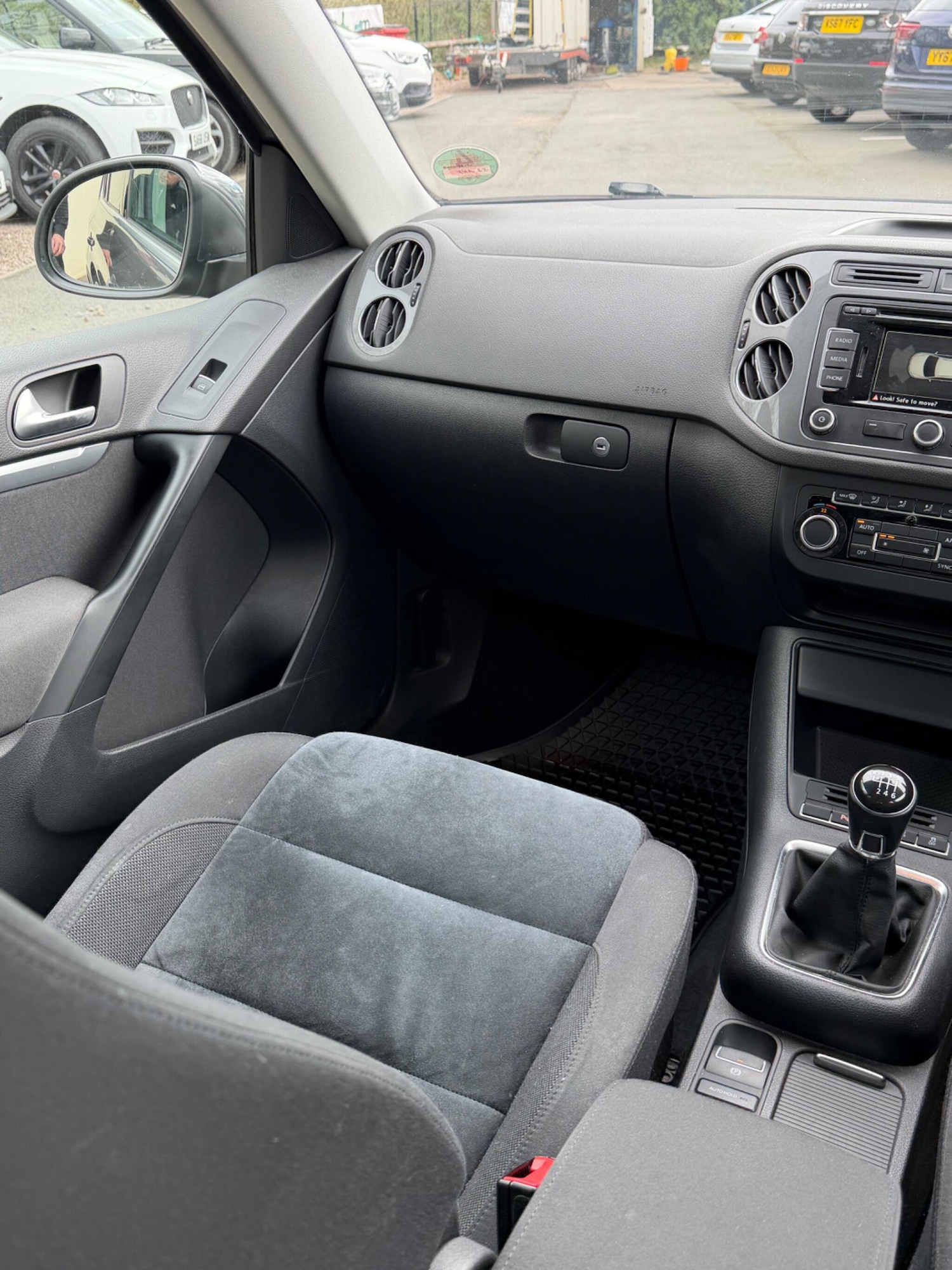 Used Volkswagen Tiguan for sale - 78115828: Photo 14