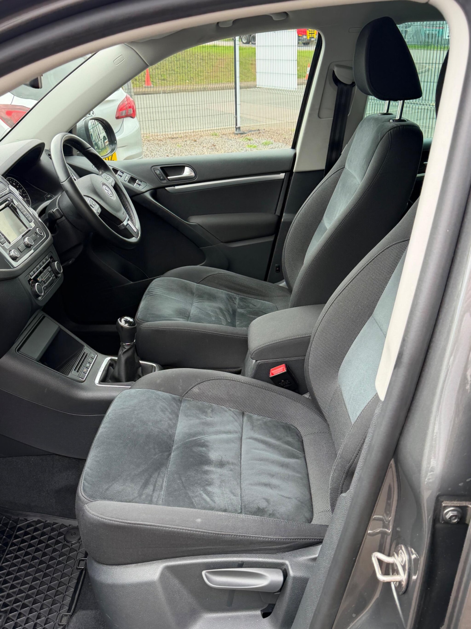 Used Volkswagen Tiguan for sale - 78115828: Photo 40