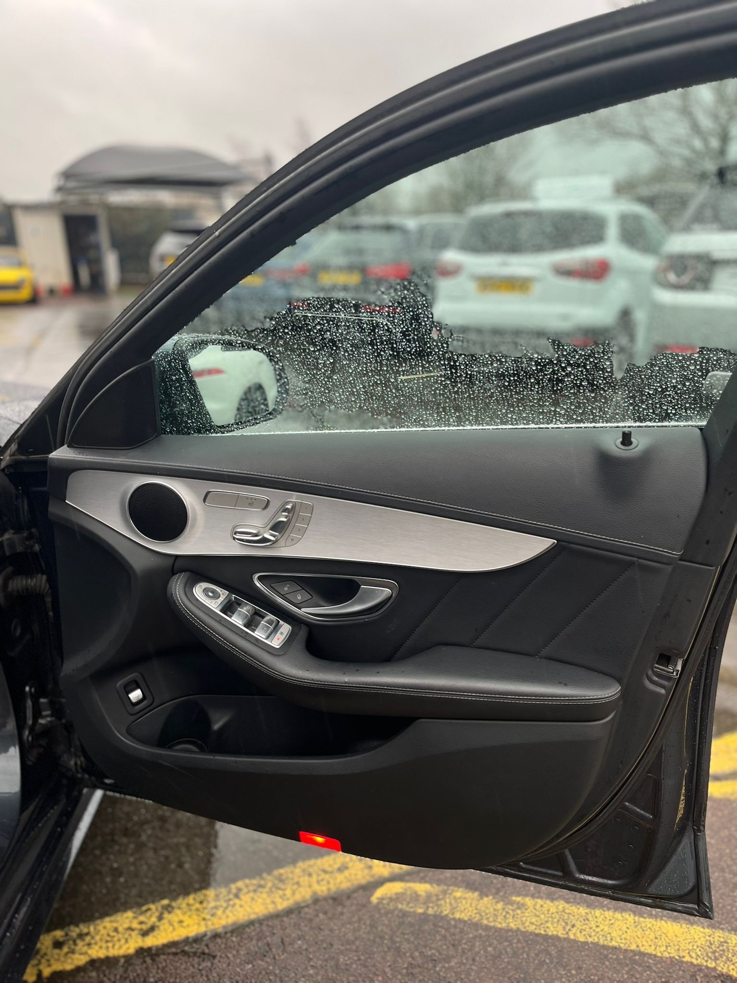 Used Mercedes-Benz C Class 2015 for sale - 77691048: Photo 22