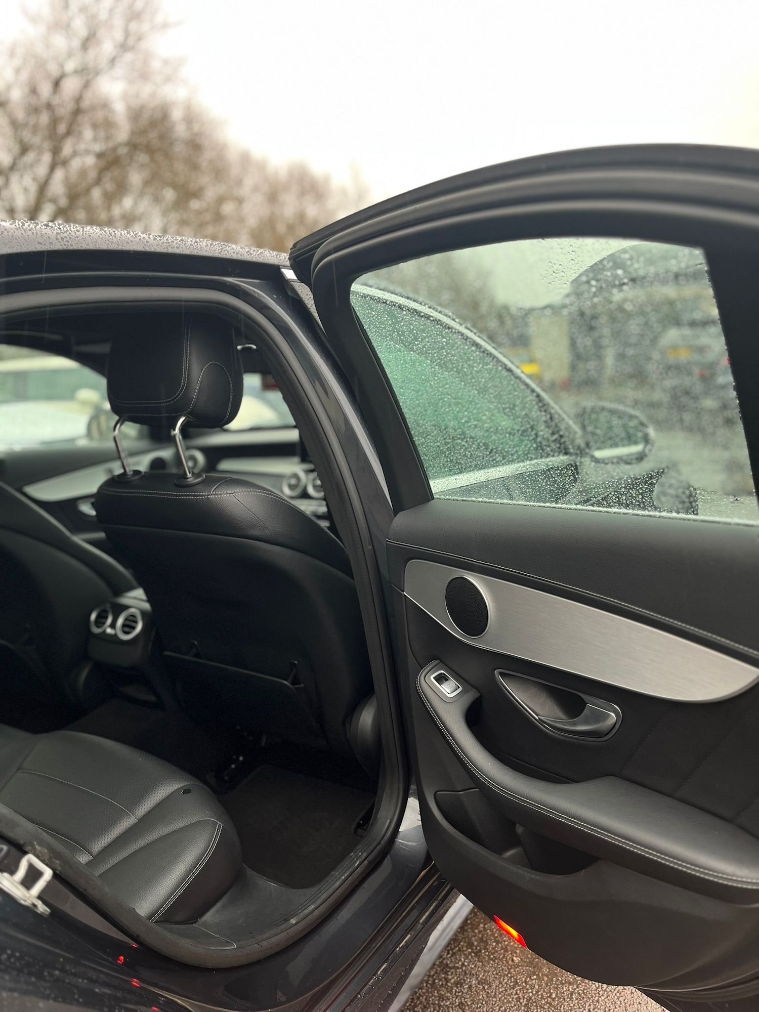 Used Mercedes-Benz C Class 2015 for sale - 77691048: Photo 33