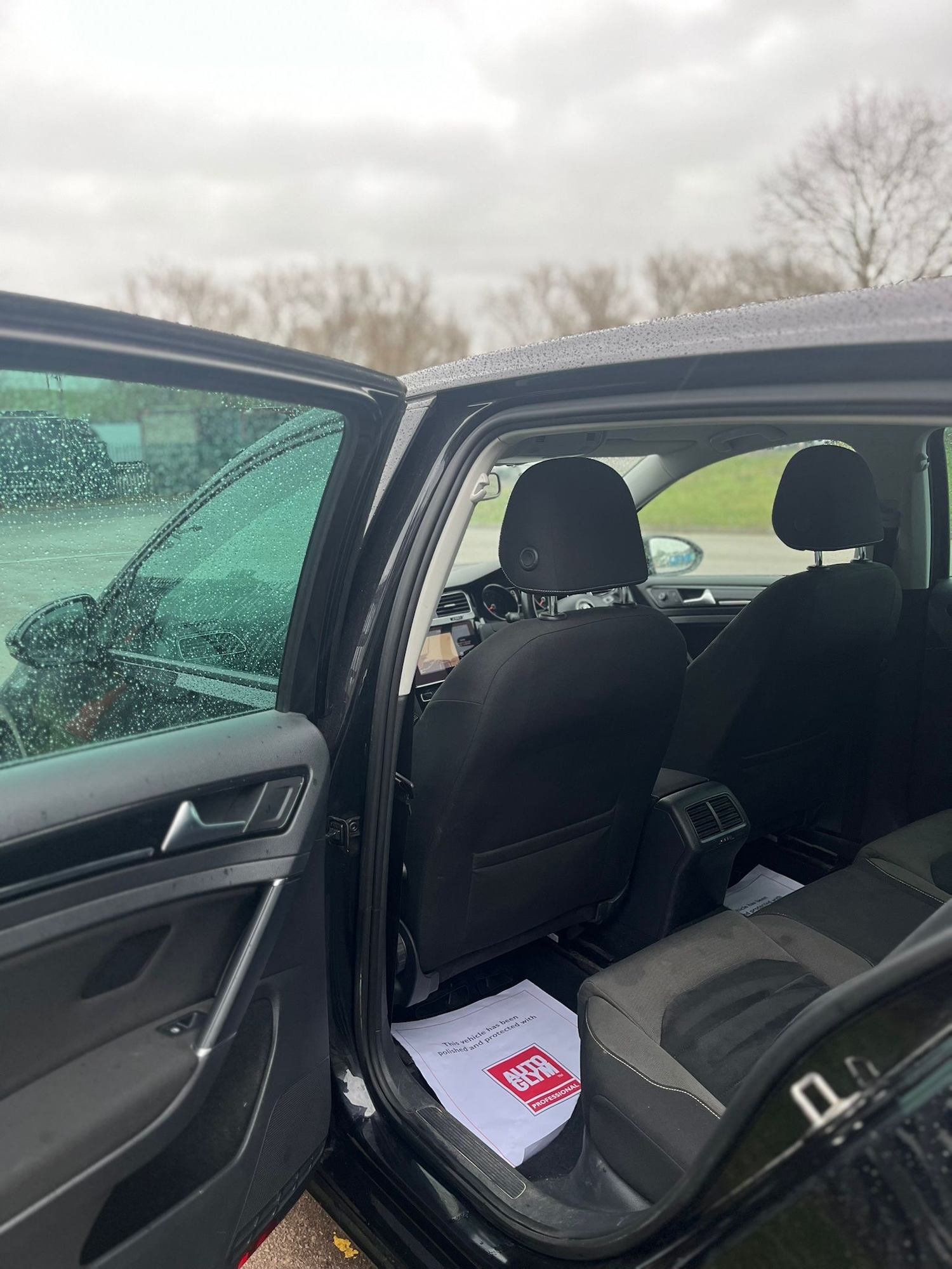 Used Mercedes-Benz C Class 2015 for sale - 77691048: Photo 49