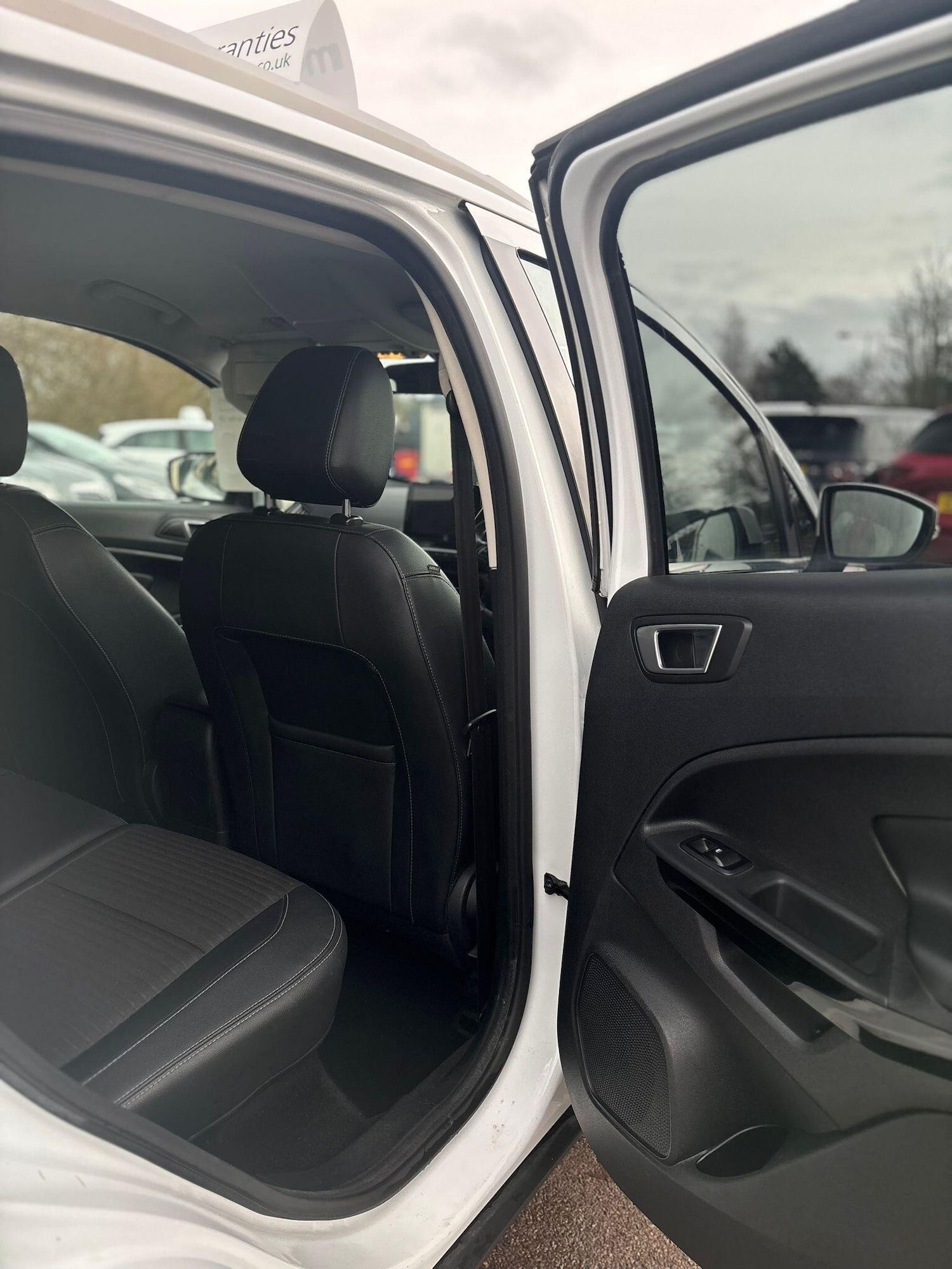 Used Ford Ecosport 2018 for sale - 77965373: Photo 18