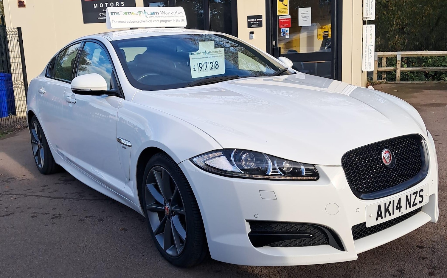 Used Jaguar XF 2014 for sale - 76348880: Photo 1