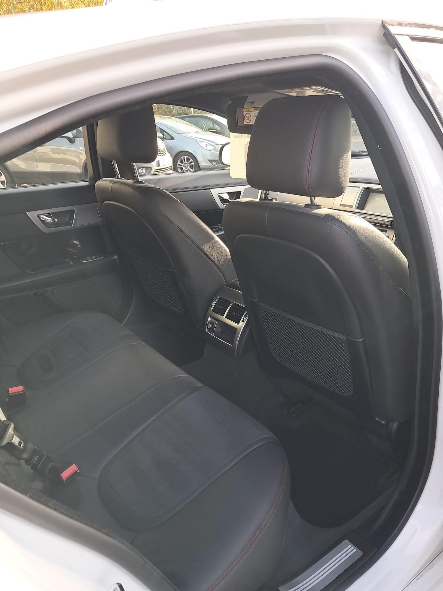 Used Jaguar XF 2014 for sale - 76348880: Photo 19