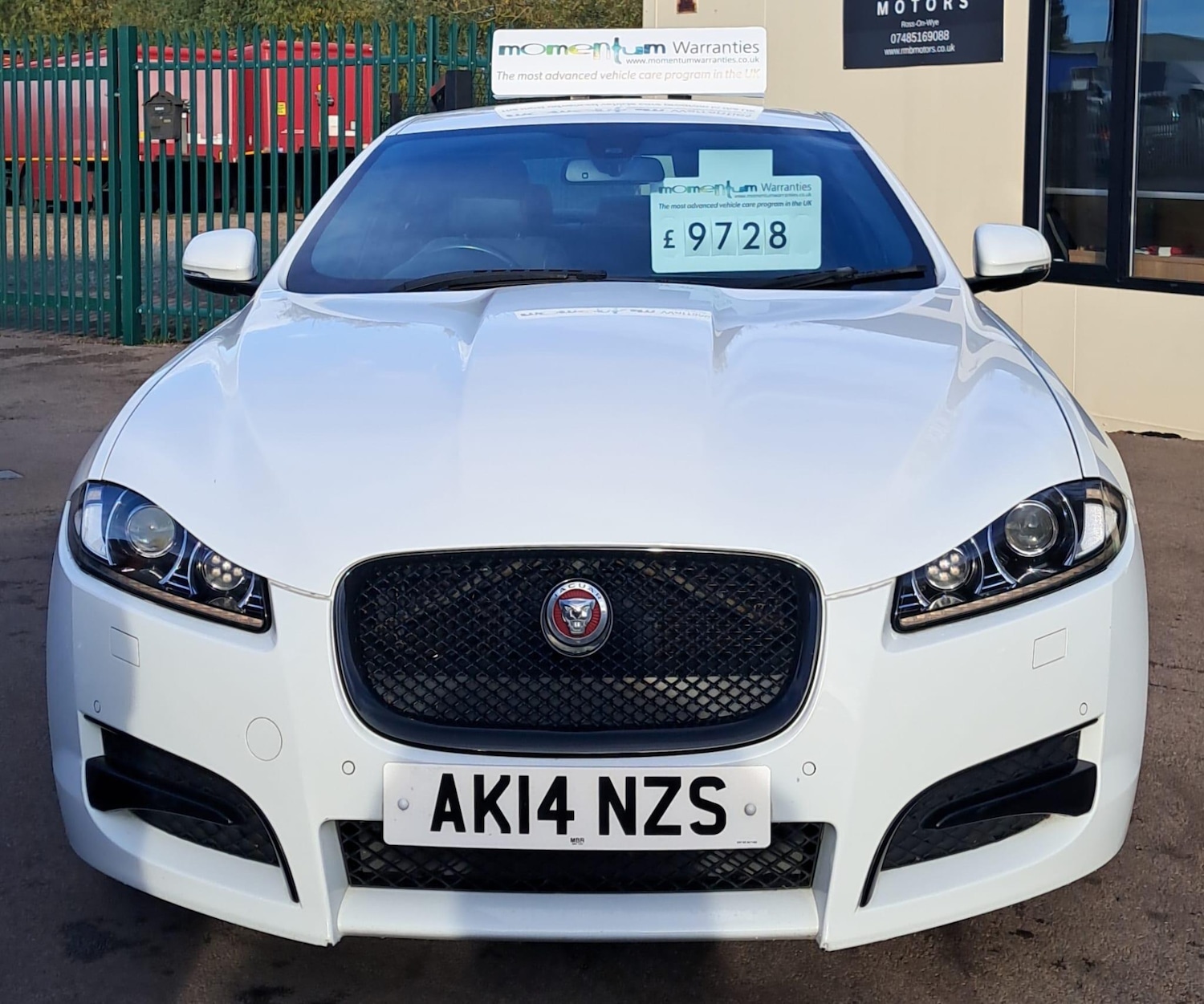 Used Jaguar XF 2014 for sale - 76348880: Photo 2