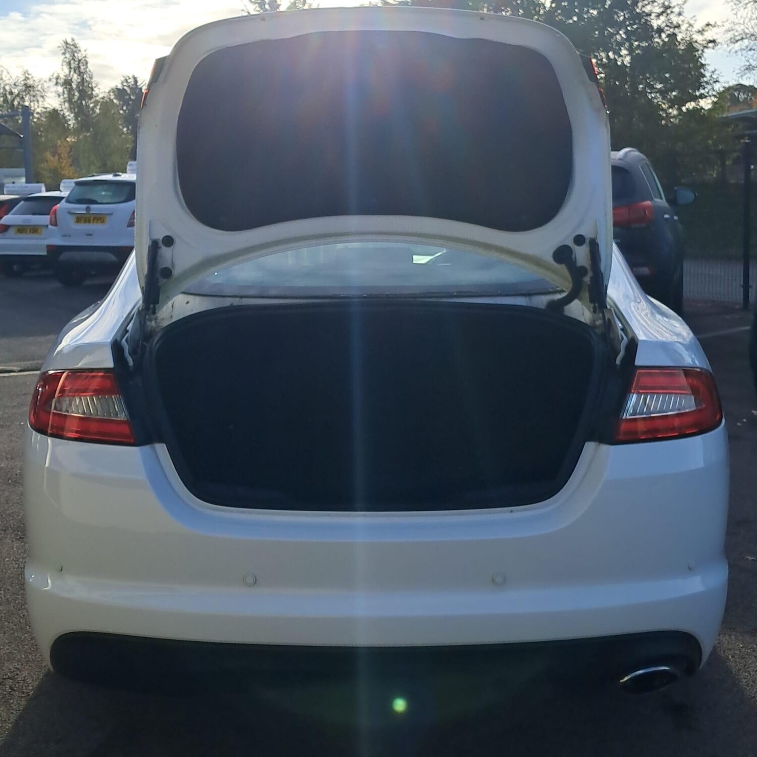 Used Jaguar XF 2014 for sale - 76348880: Photo 54
