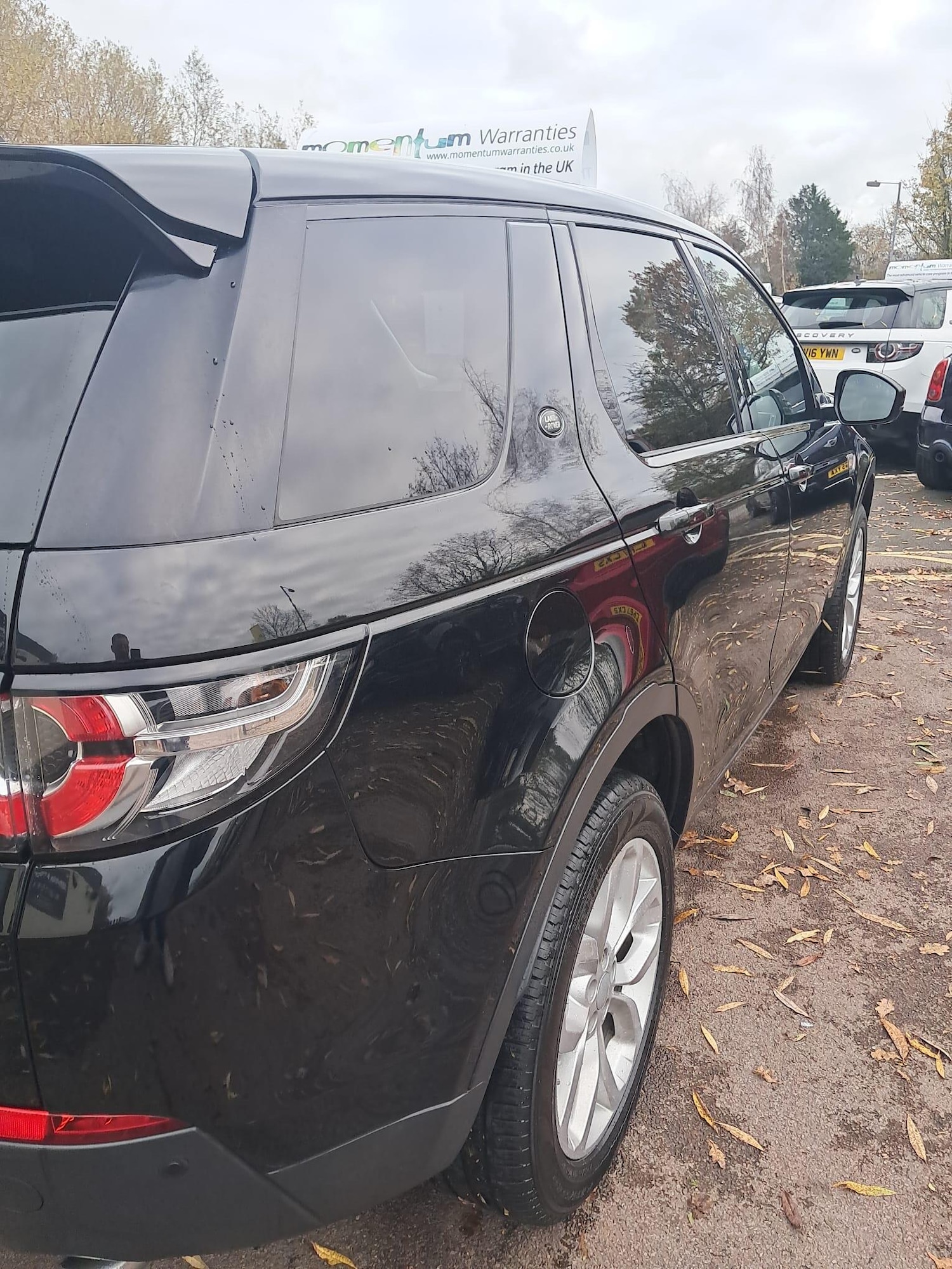 Used Land Rover Discovery 2017 for sale - 76633778: Photo 14