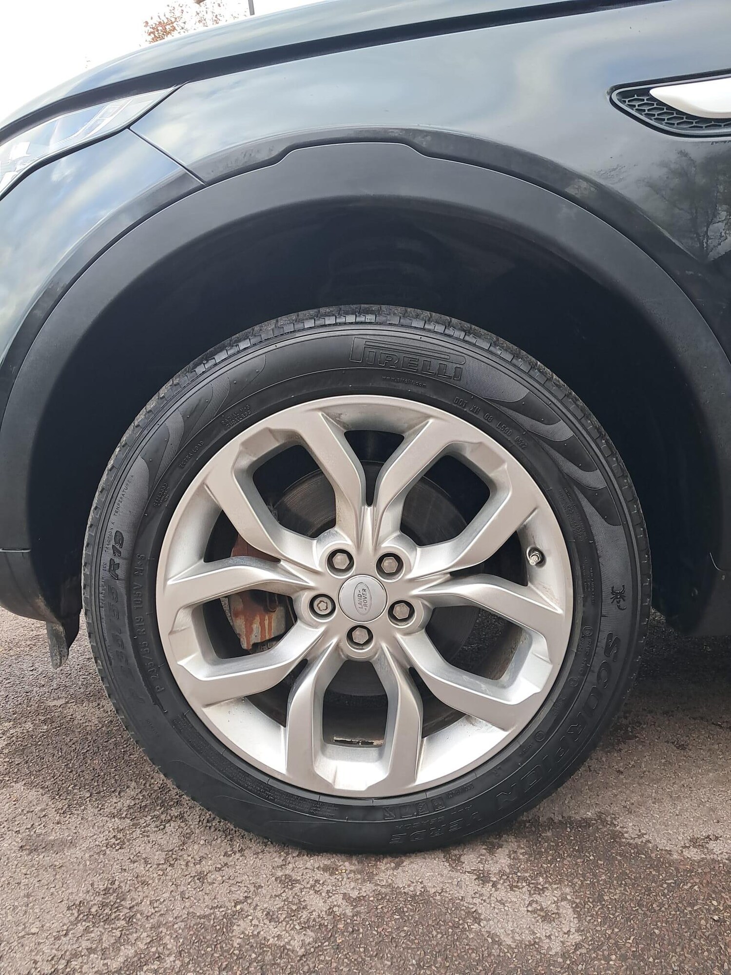 Used Land Rover Discovery 2017 for sale - 76633778: Photo 32