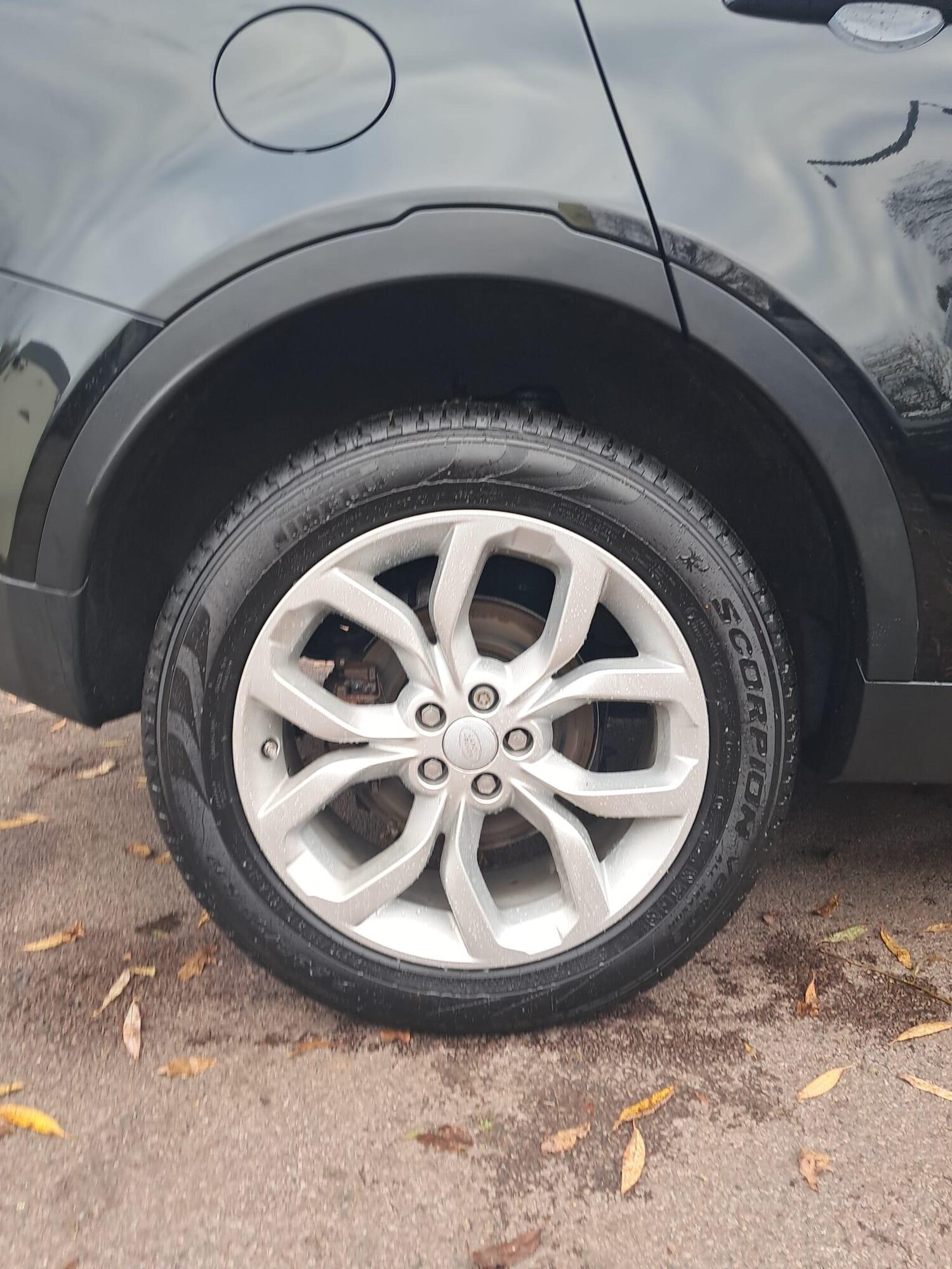 Used Land Rover Discovery 2017 for sale - 76633778: Photo 36