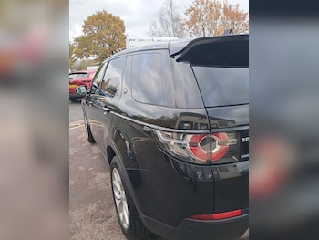 Used Land Rover Discovery 2016 for sale - 76633778: Photo