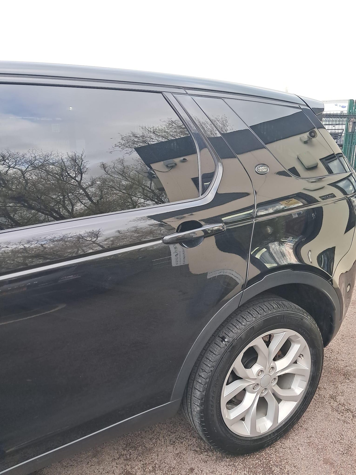 Used Land Rover Discovery 2017 for sale - 76633778: Photo 54