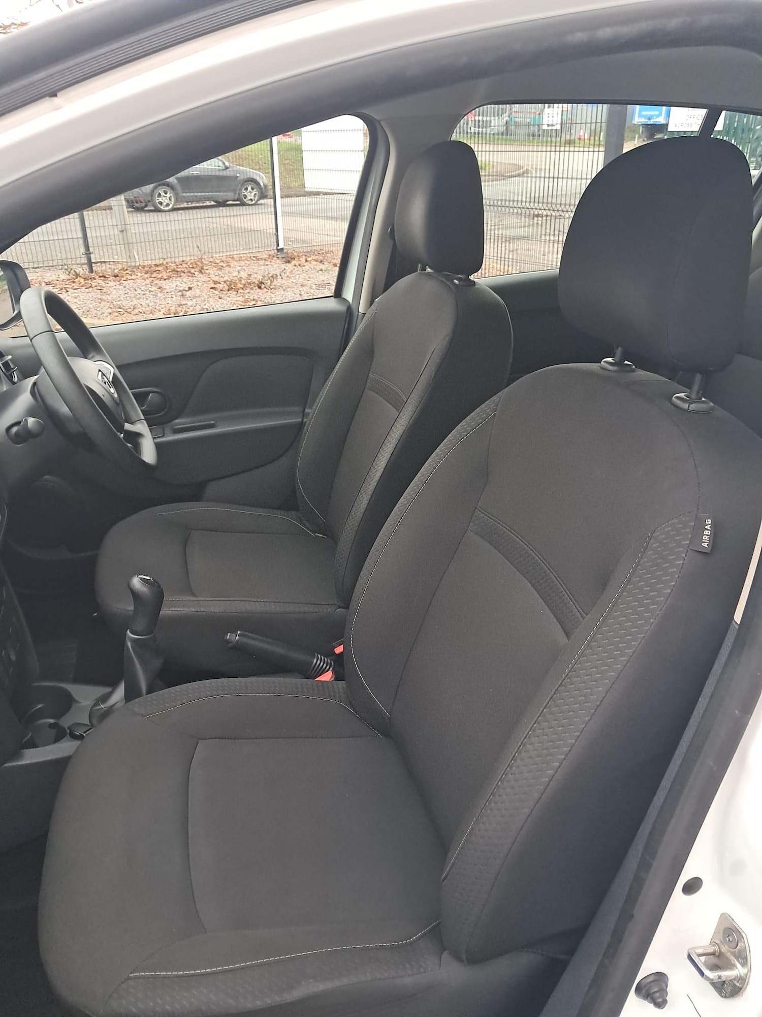 Used Dacia Sandero 2019 for sale - 76839674: Photo 41