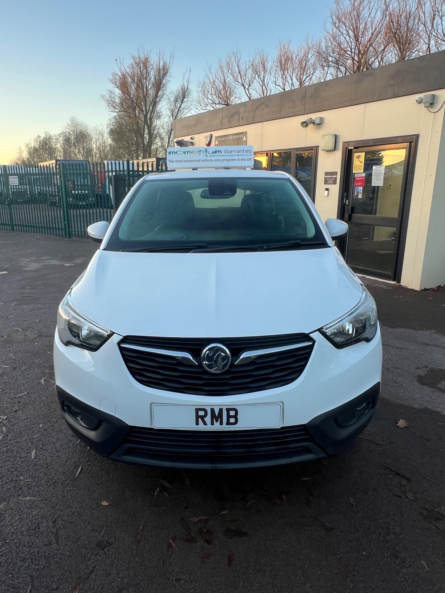 Used Vauxhall Crossland X 2018 for sale - 76701035: Photo 4