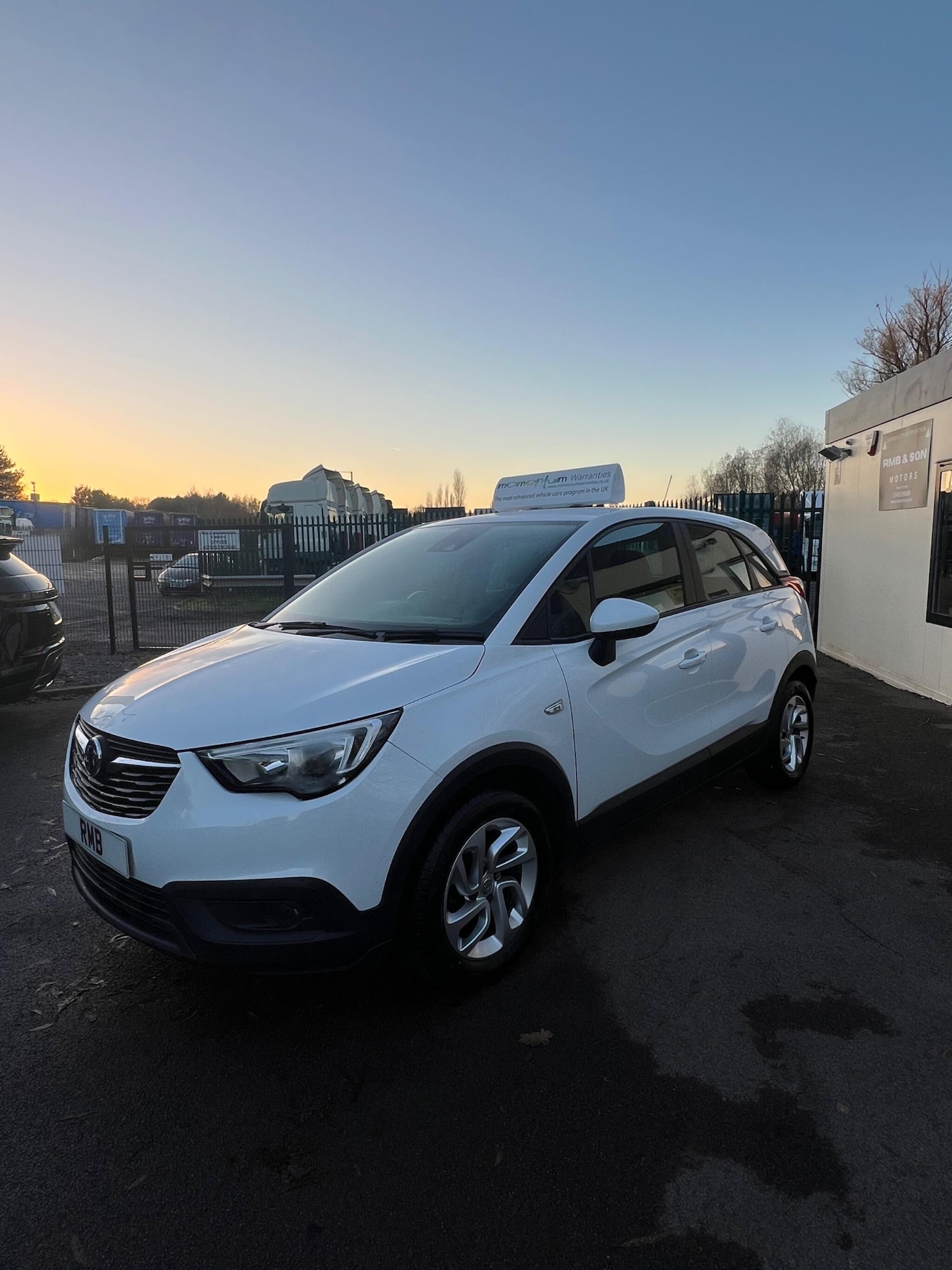 Used Vauxhall Crossland X 2018 for sale - 76701035: Photo 5