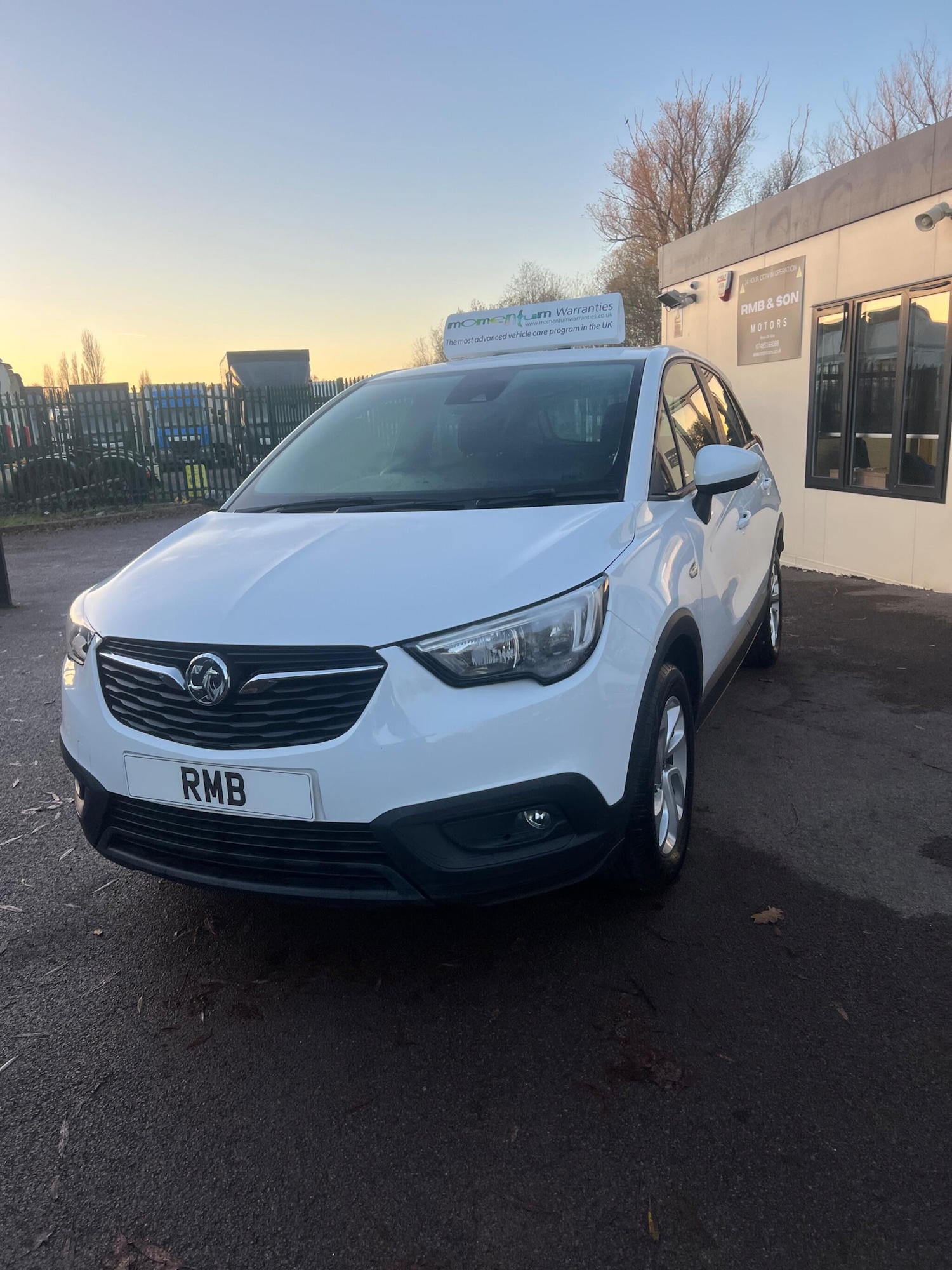 Used Vauxhall Crossland X 2018 for sale - 76701035: Photo 8
