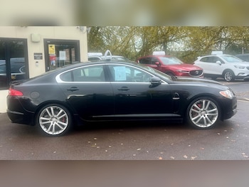 Used Jaguar XF 2010 for sale - 76441034: Photo