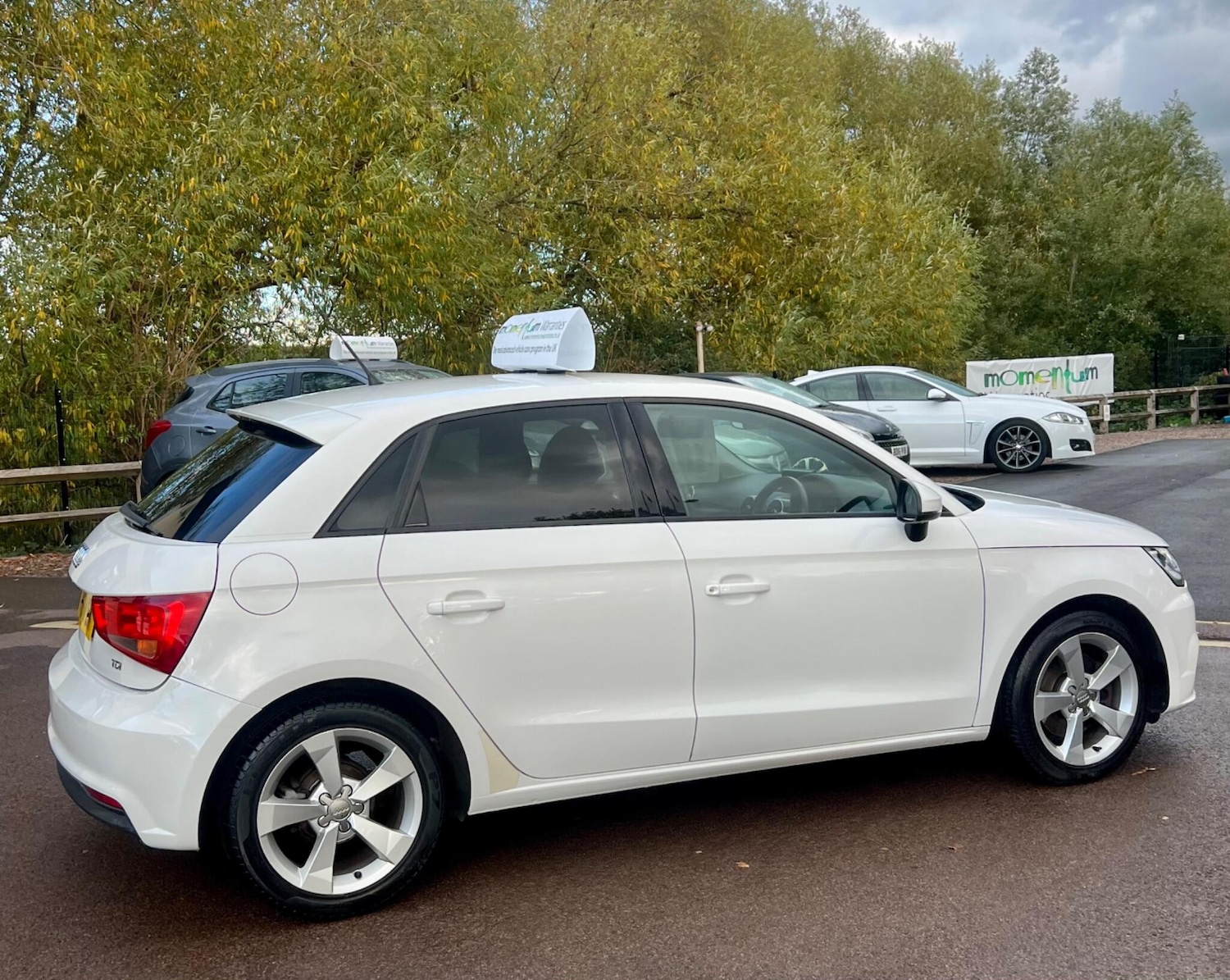 Used Audi A1 2015 for sale - 76317754: Photo 2