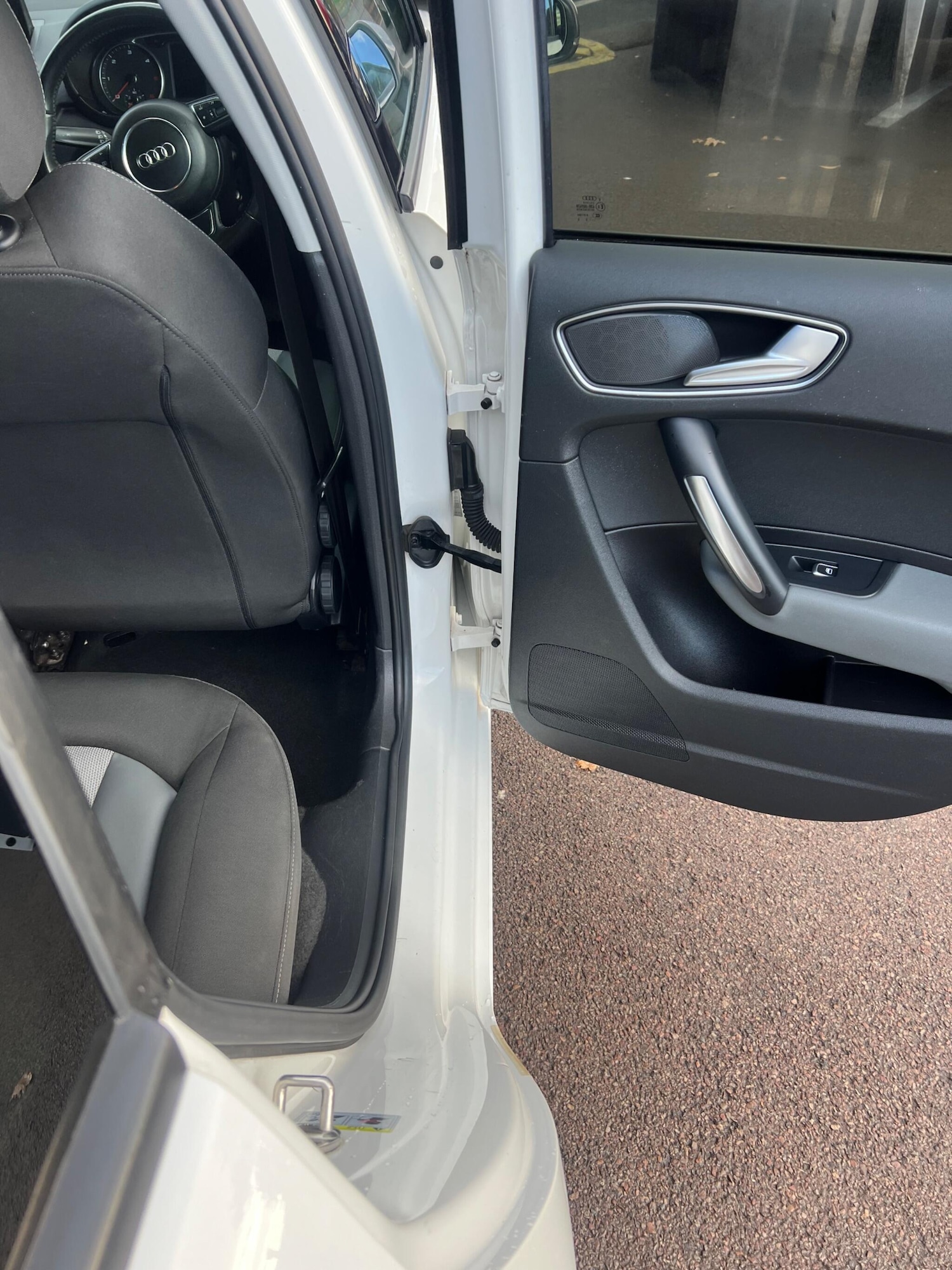 Used Audi A1 2015 for sale - 76317754: Photo 27