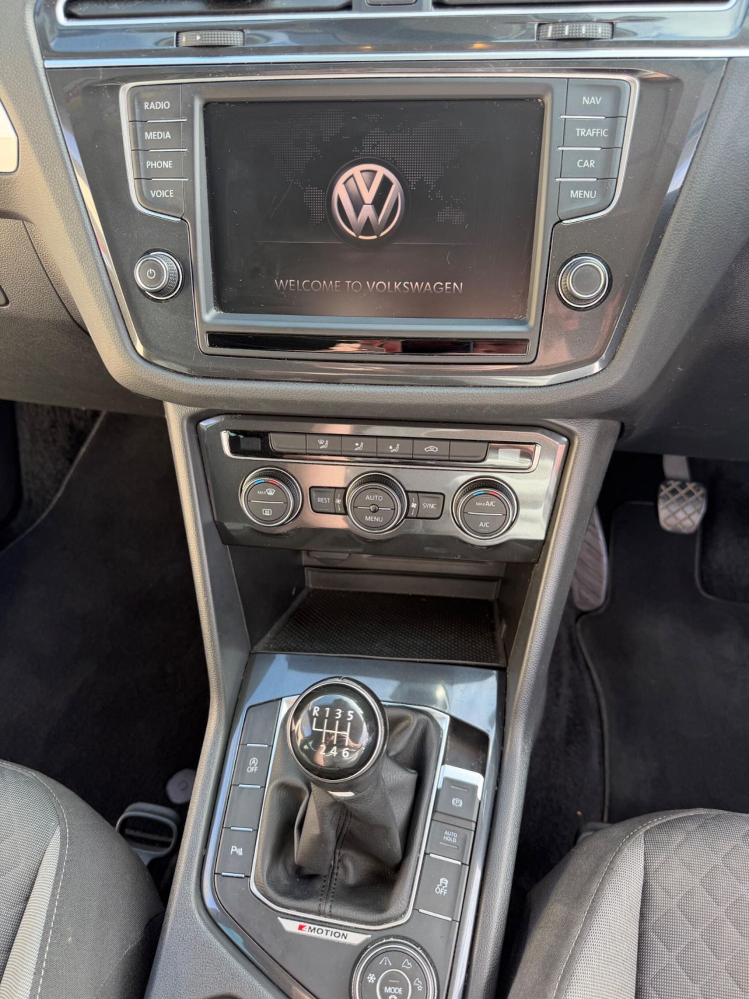 Used Volkswagen Tiguan 2017 for sale - 78033710: Photo 23