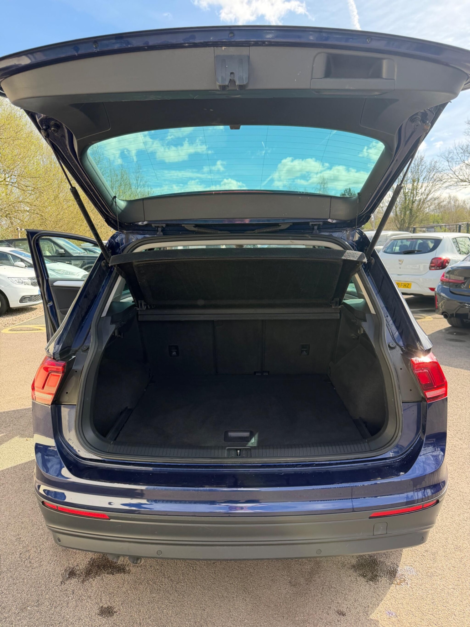 Used Volkswagen Tiguan 2017 for sale - 78033710: Photo 38