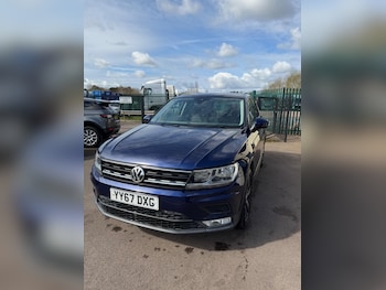 Used Volkswagen Tiguan 2017 for sale - 78033710: Photo