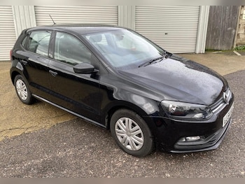 Used Volkswagen Polo 2014 for sale - 77965370: Photo