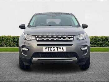 Used Land Rover Discovery Sport 2016 for sale - 77216021: Photo