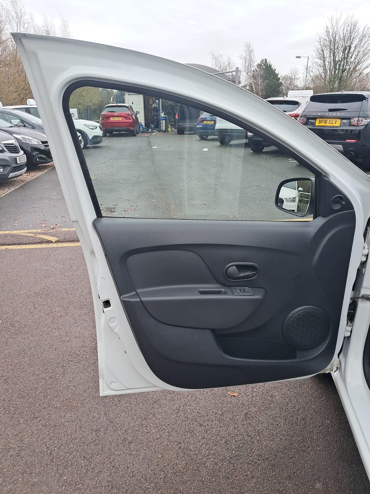 Used Dacia Sandero 2019 for sale - 77965375: Photo 32