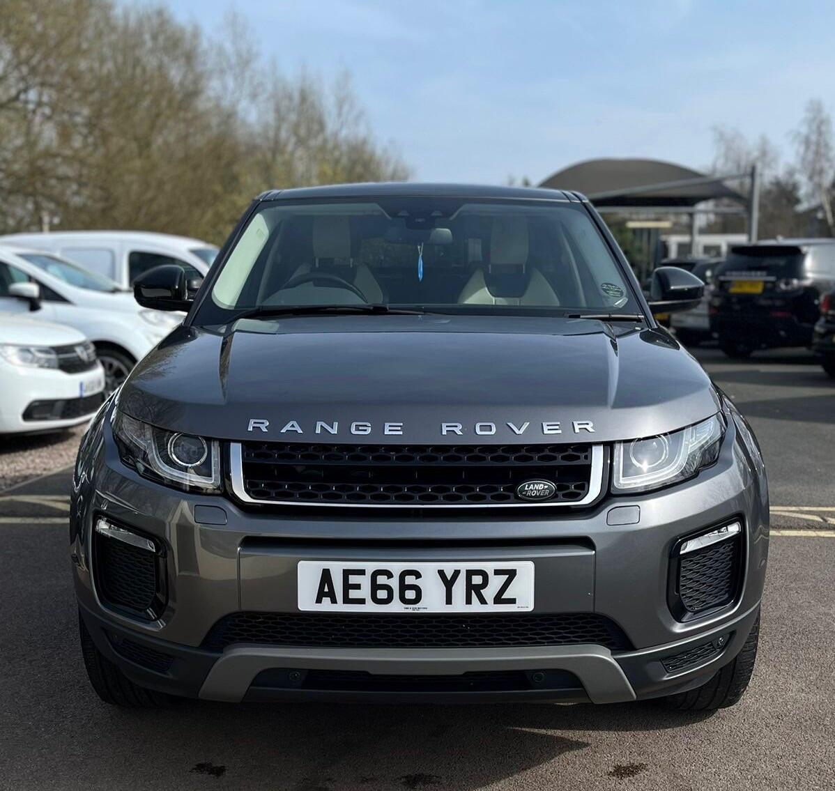Used Land Rover Range Rover Evoque 2016 for sale - 77970599: Photo 2