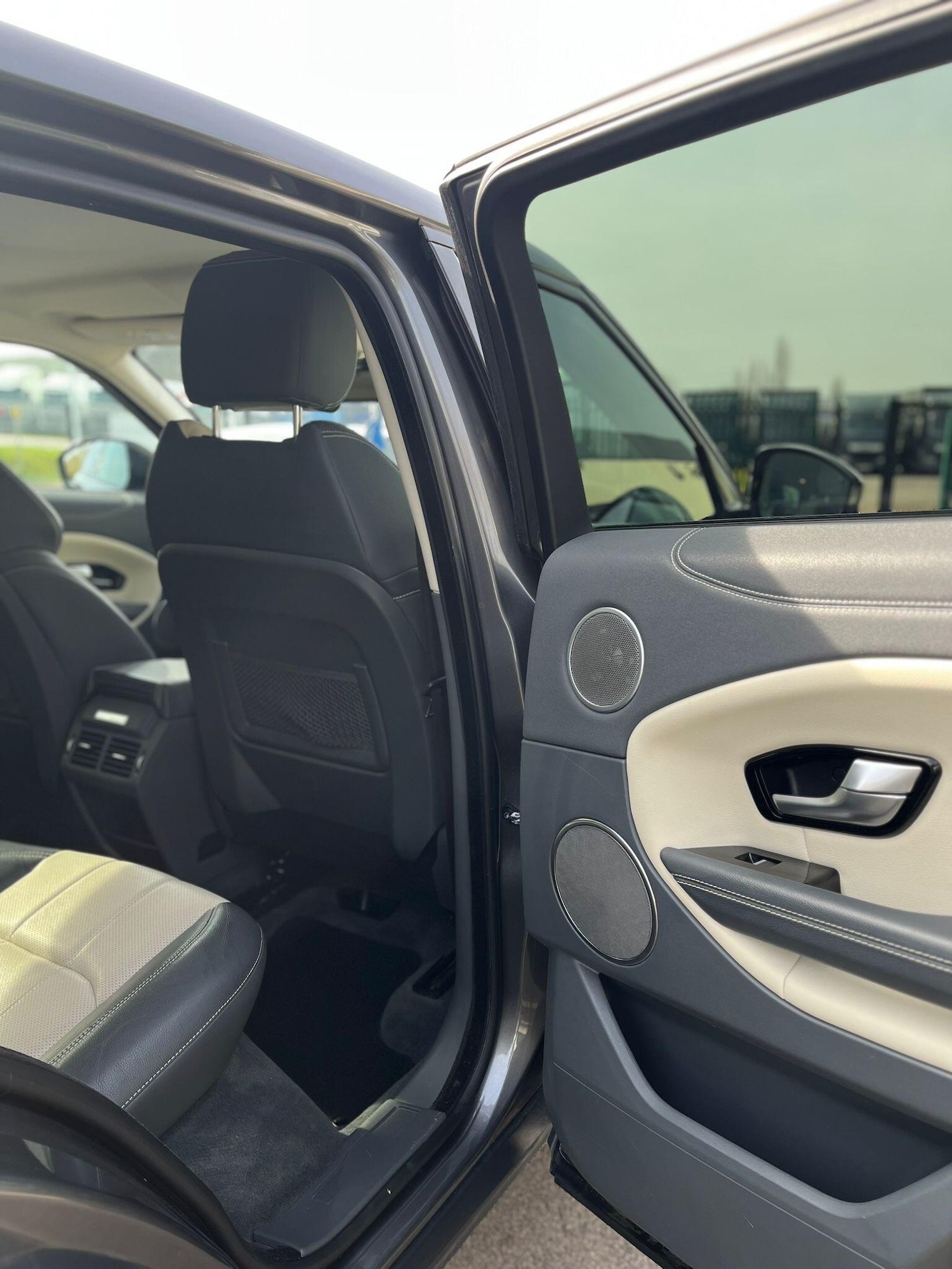 Used Land Rover Range Rover Evoque 2016 for sale - 77970599: Photo 31