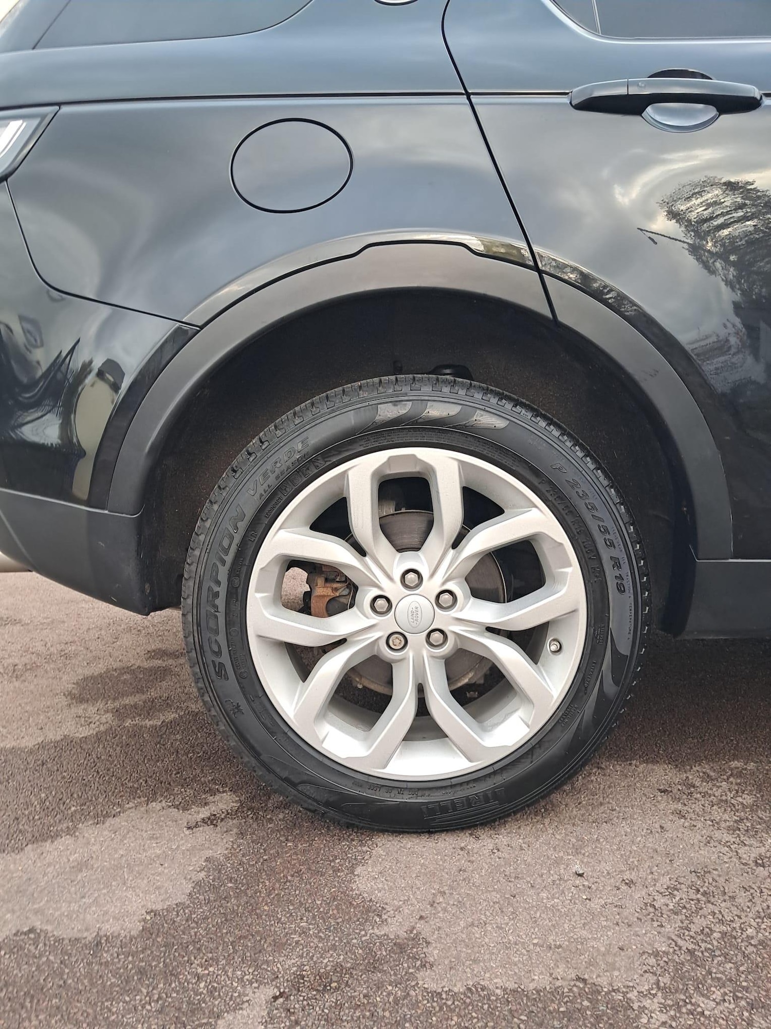 Used Land Rover Discovery Sport for sale - 76499328: Photo 34