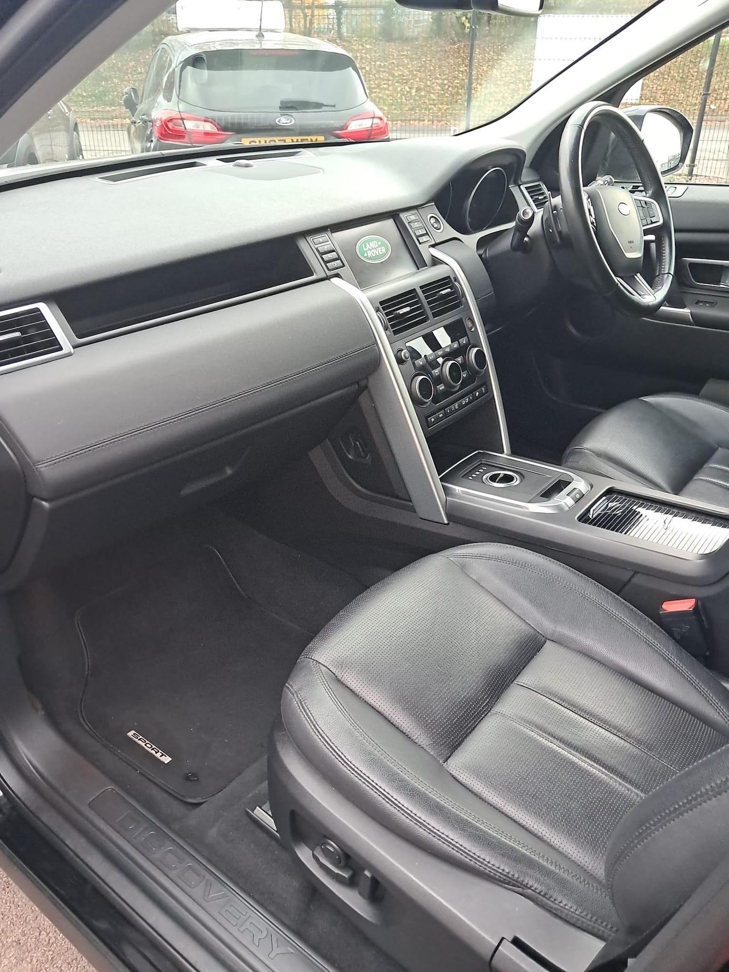 Used Land Rover Discovery Sport for sale - 76499328: Photo 44