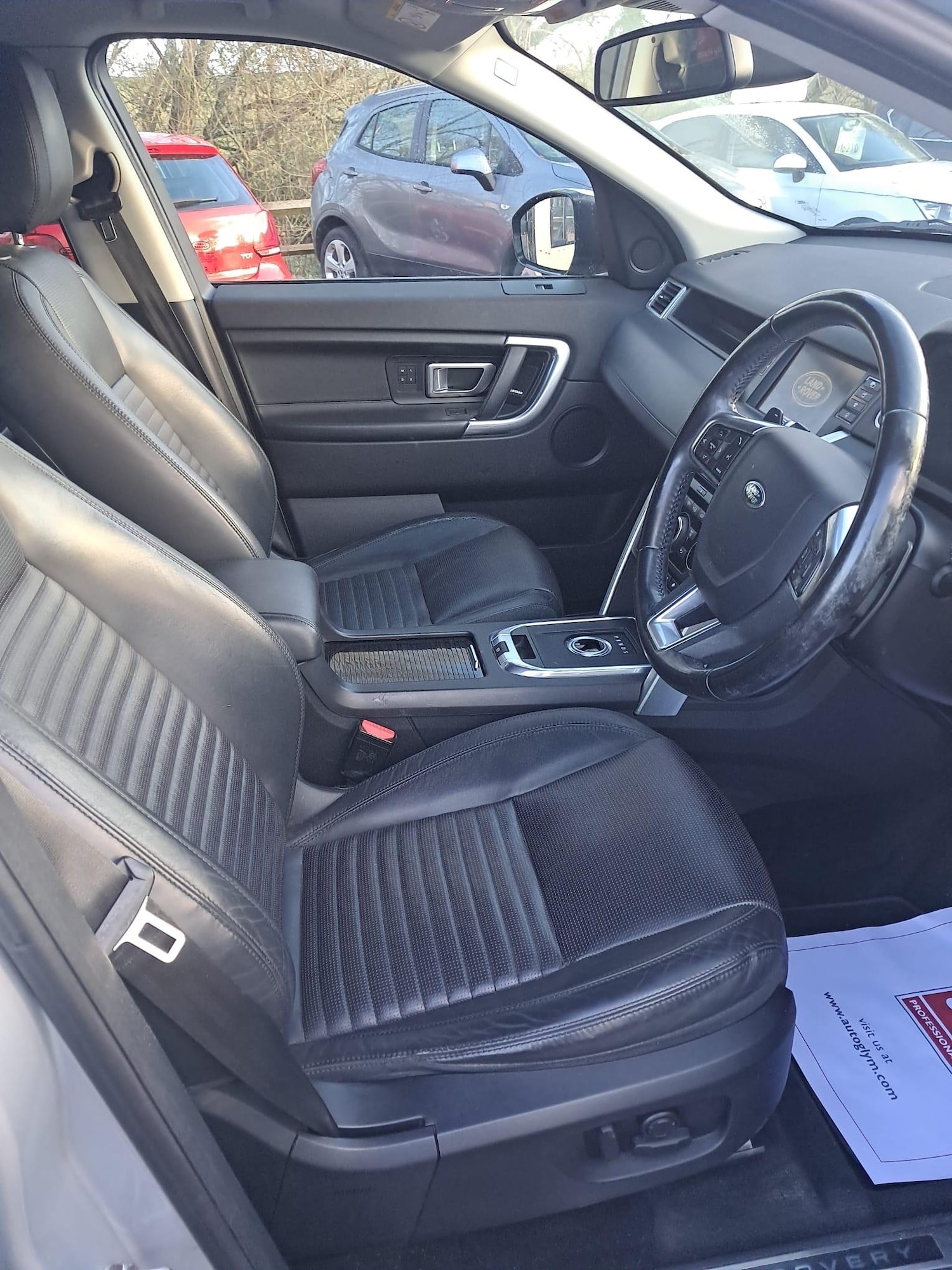 Used Land Rover Discovery Sport 2015 for sale - 76990561: Photo 20