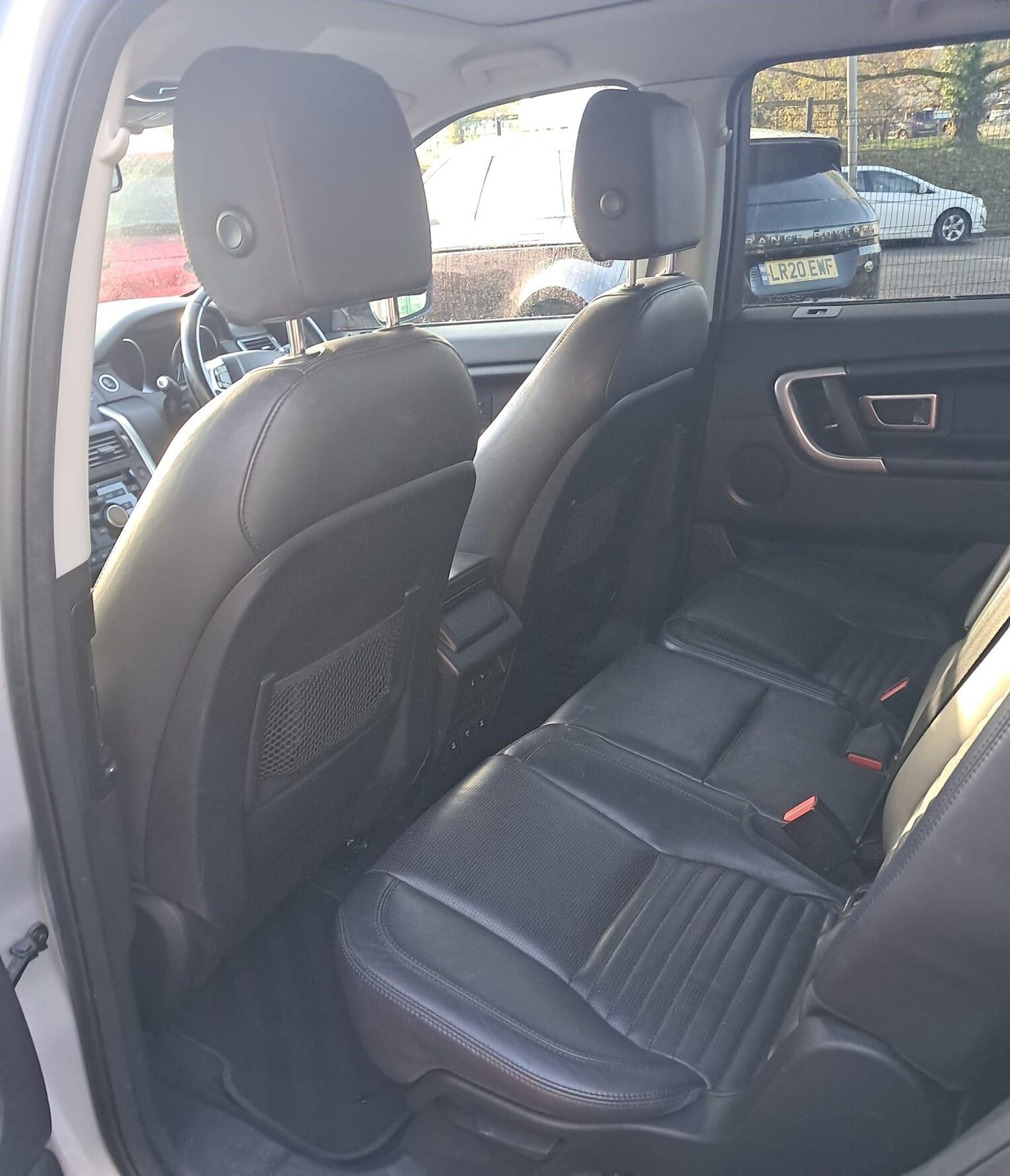 Used Land Rover Discovery Sport 2015 for sale - 76990561: Photo 25