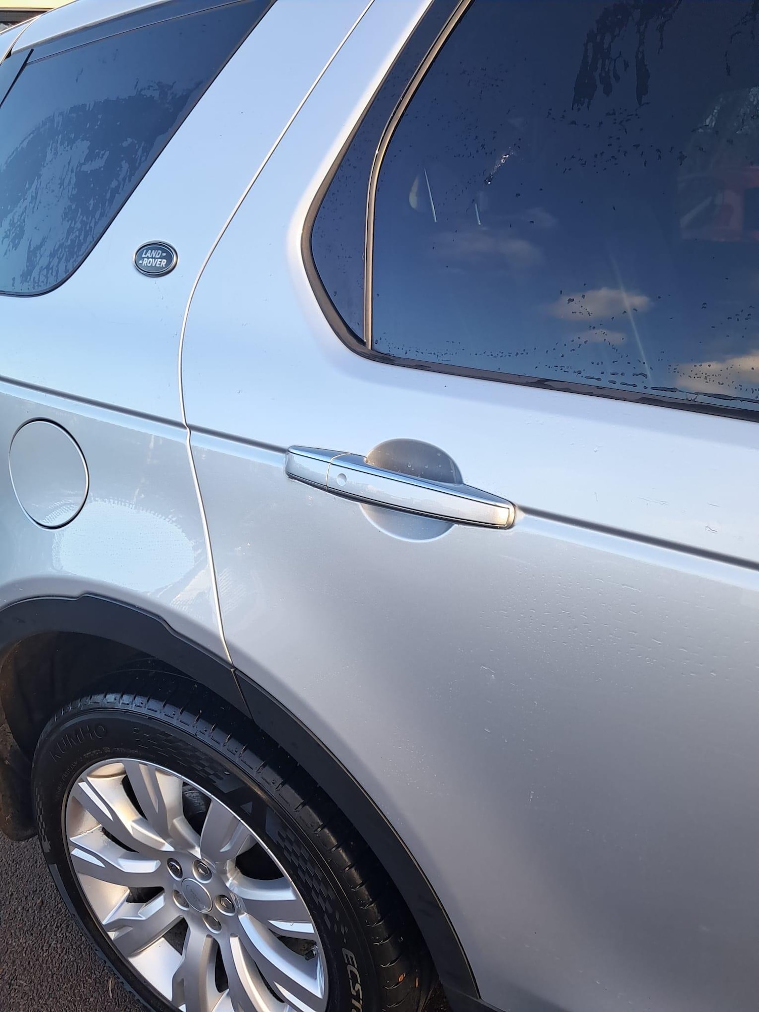 Used Land Rover Discovery Sport 2015 for sale - 76990561: Photo 40