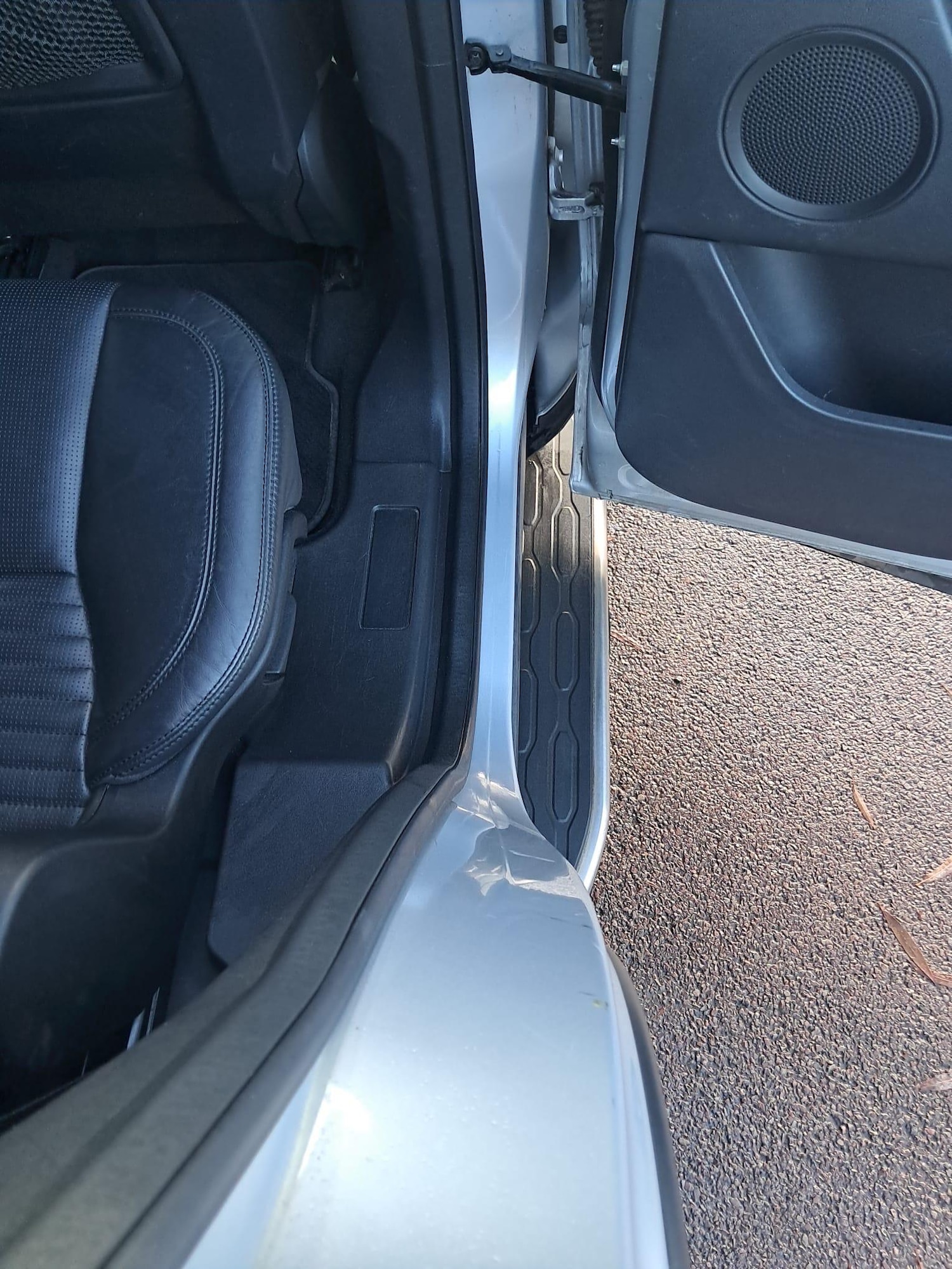 Used Land Rover Discovery Sport 2015 for sale - 76990561: Photo 60