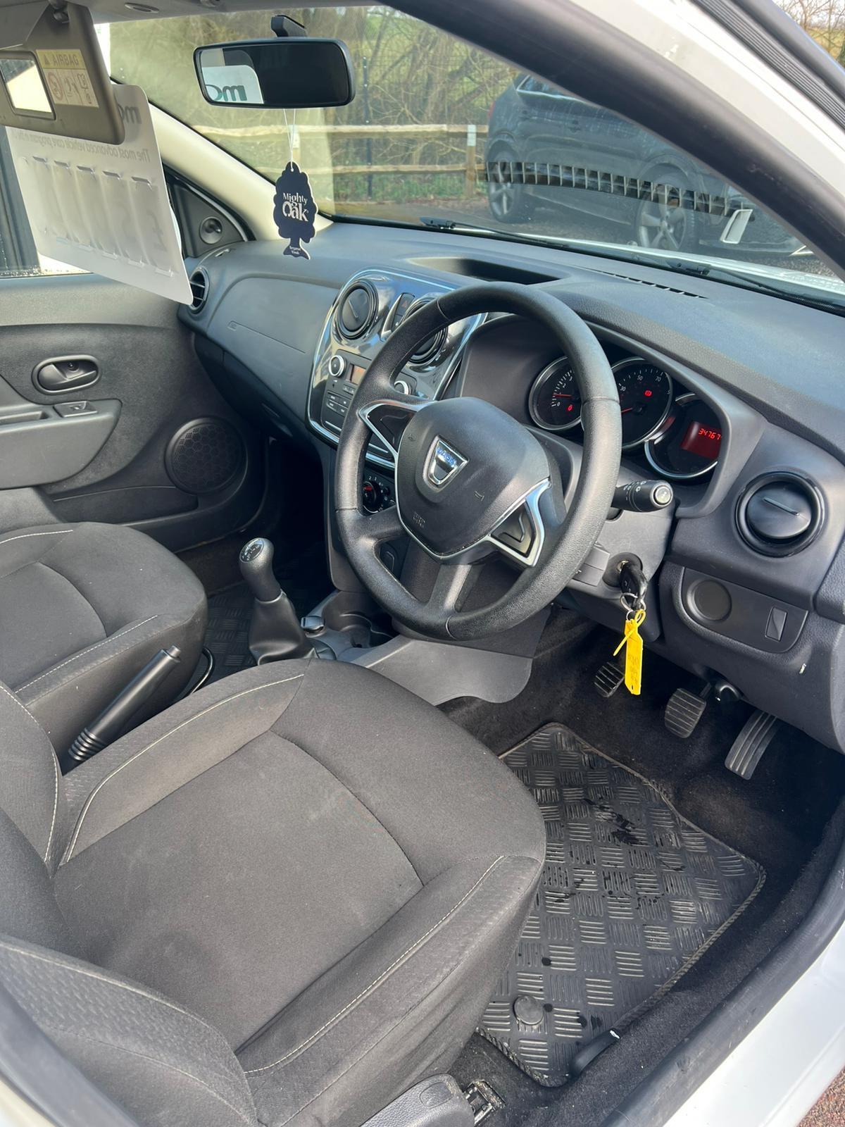 Used Dacia Sandero 2018 for sale - 77965368: Photo 8