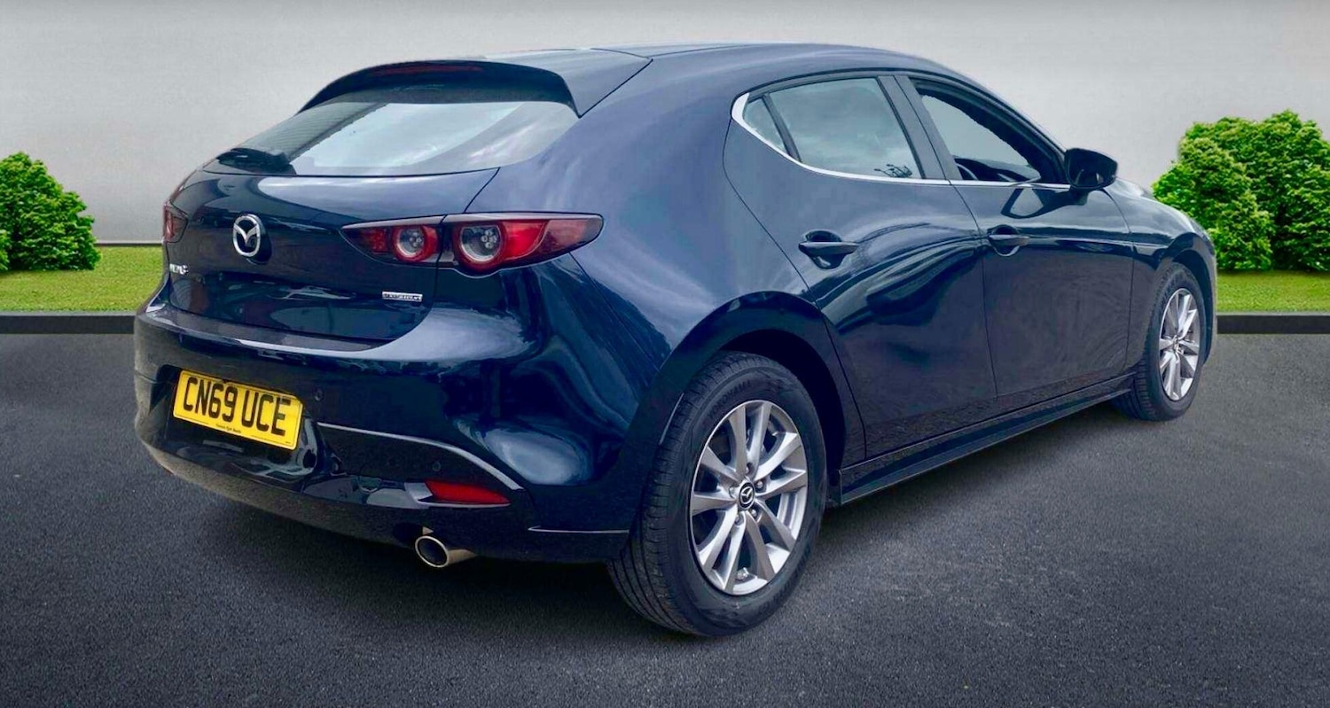 Used Mazda Mazda3 2019 for sale - 76409616: Photo 2