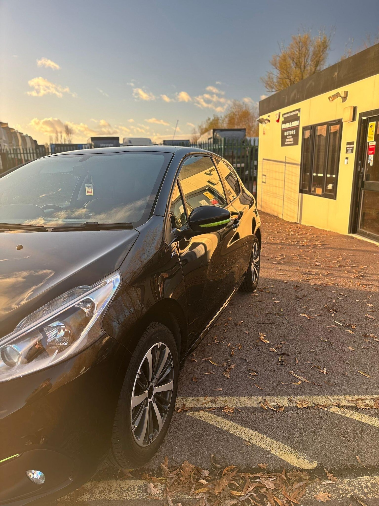 Used Peugeot 208 2016 for sale - 76690023: Photo 3