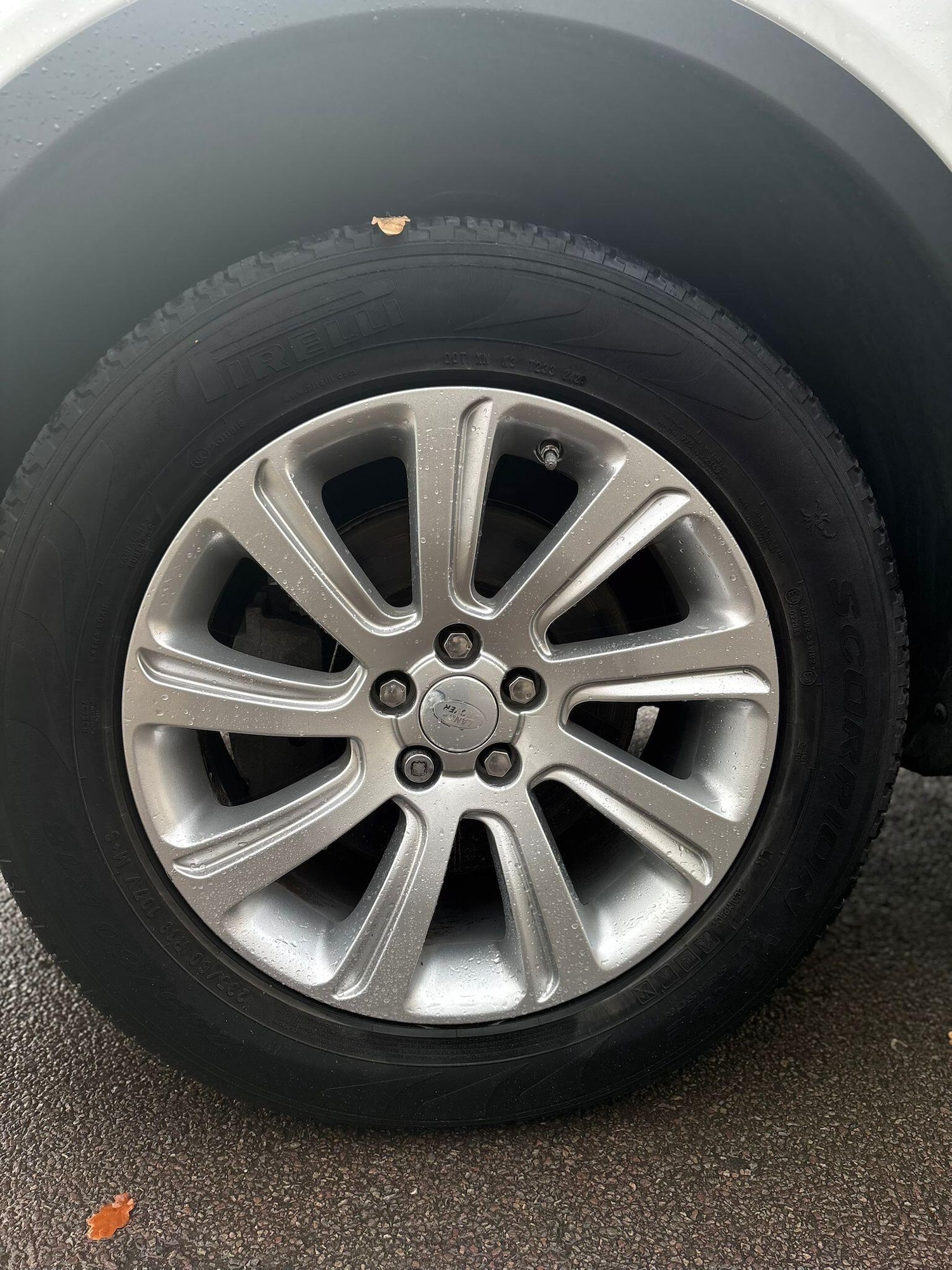 Used Land Rover Discovery Sport 2016 for sale - 76990143: Photo 22