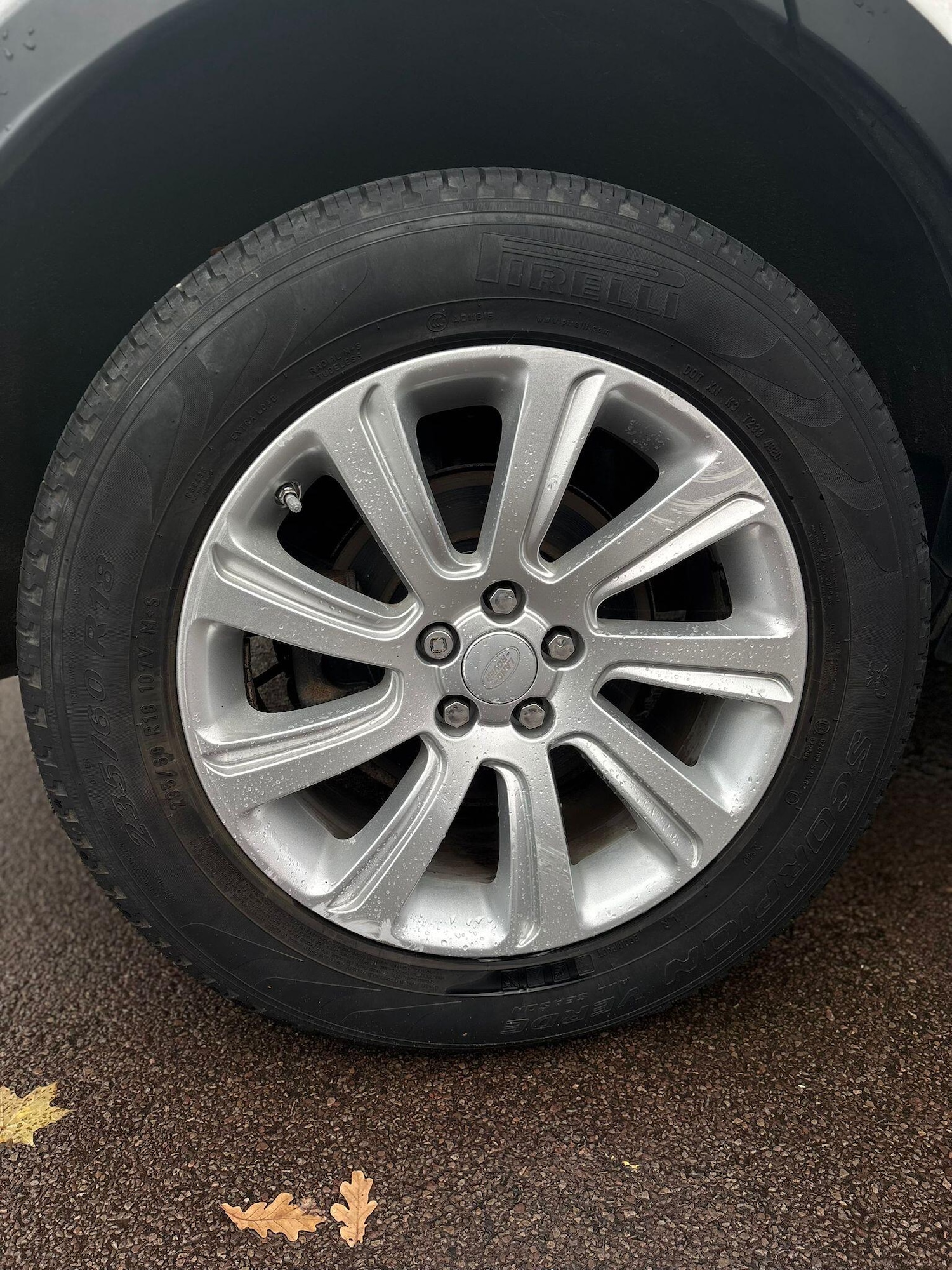 Used Land Rover Discovery Sport 2016 for sale - 76990143: Photo 24