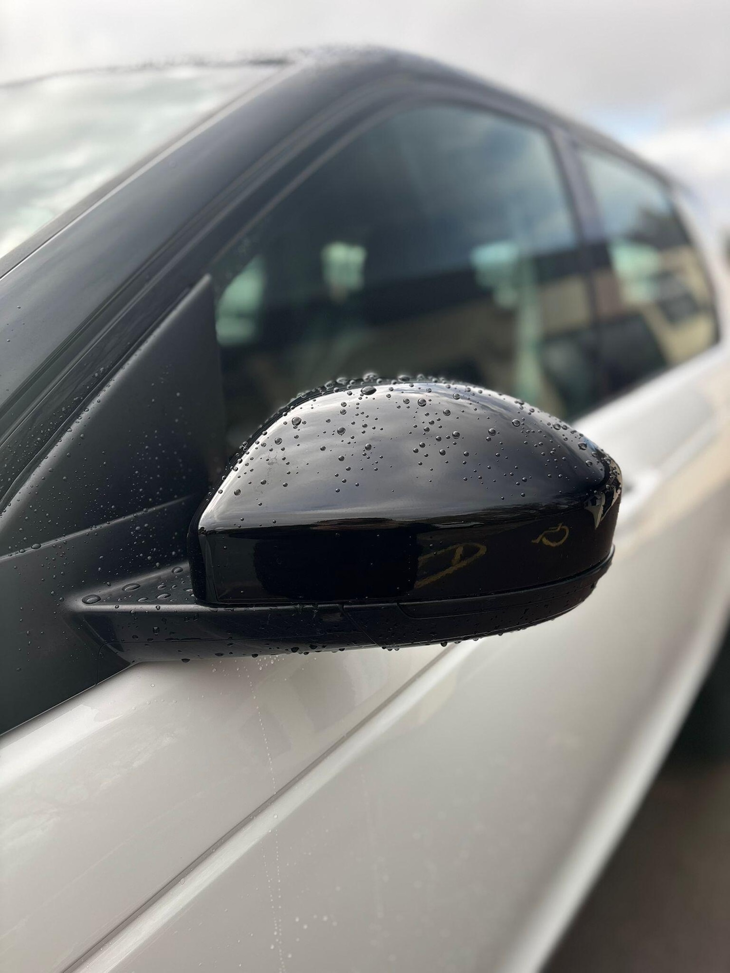 Used Land Rover Discovery Sport 2016 for sale - 76990143: Photo 28