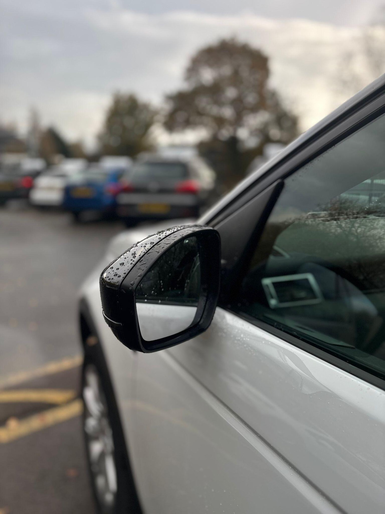 Used Land Rover Discovery Sport 2016 for sale - 76990143: Photo 30