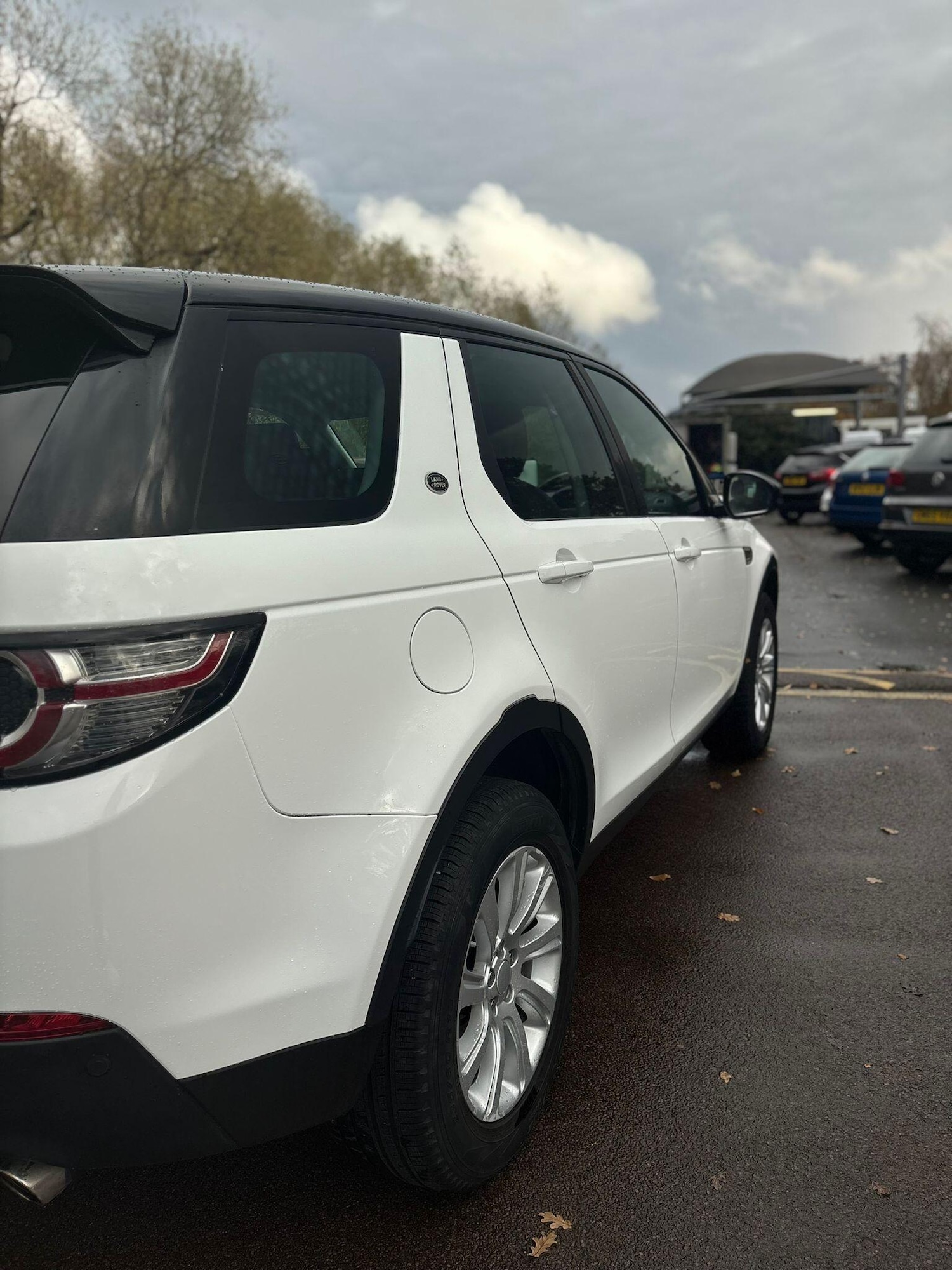 Used Land Rover Discovery Sport 2016 for sale - 76990143: Photo 8
