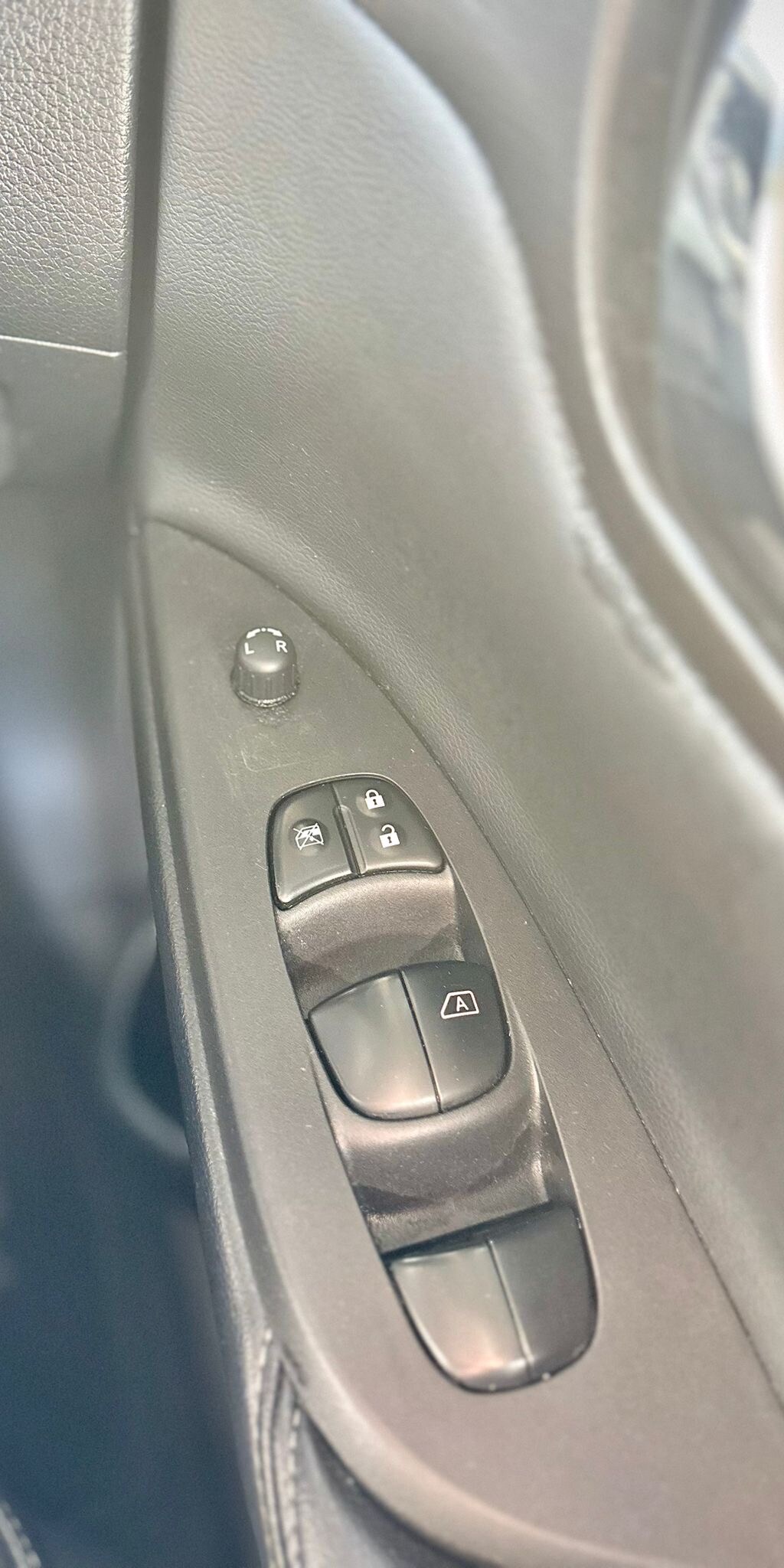 Used Nissan Pulsar 2017 for sale - 77628750: Photo 22