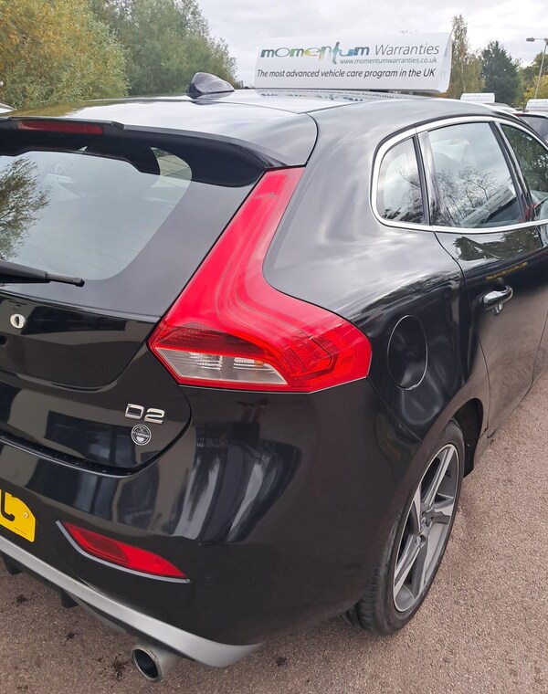 Used Volvo V40 2015 for sale - 76239081: Photo 11