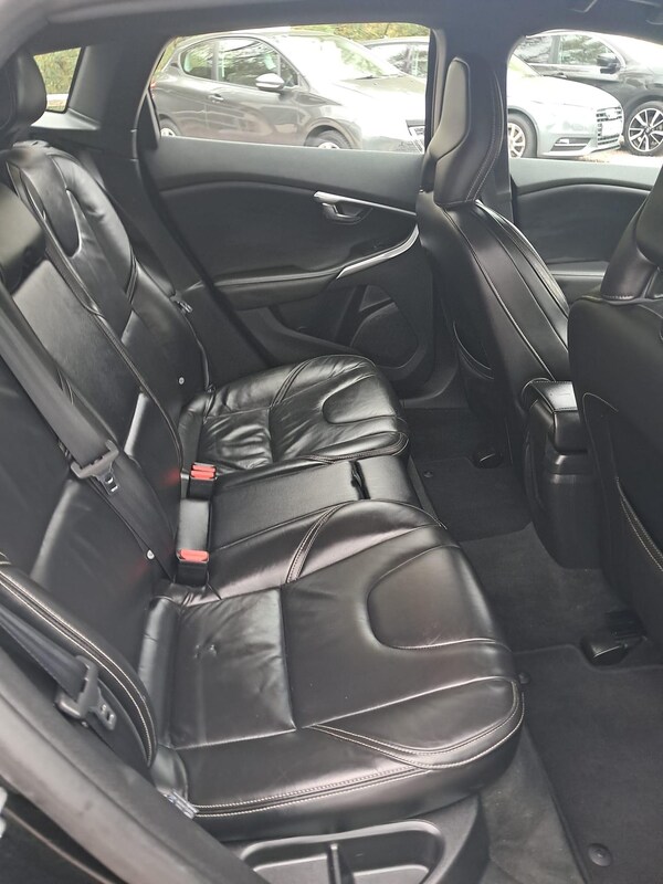 Used Volvo V40 2015 for sale - 76239081: Photo 20