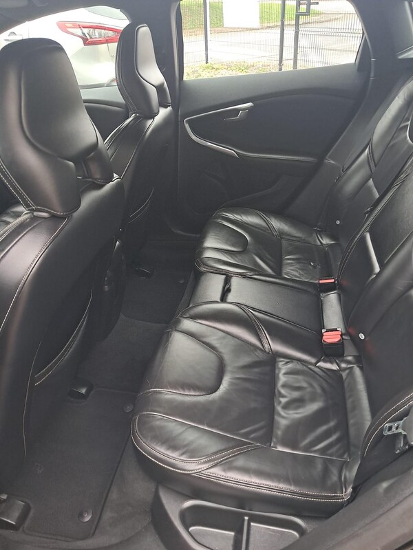 Used Volvo V40 2015 for sale - 76239081: Photo 25
