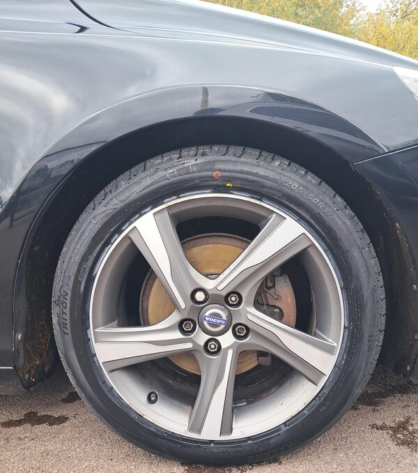 Used Volvo V40 2015 for sale - 76239081: Photo 31